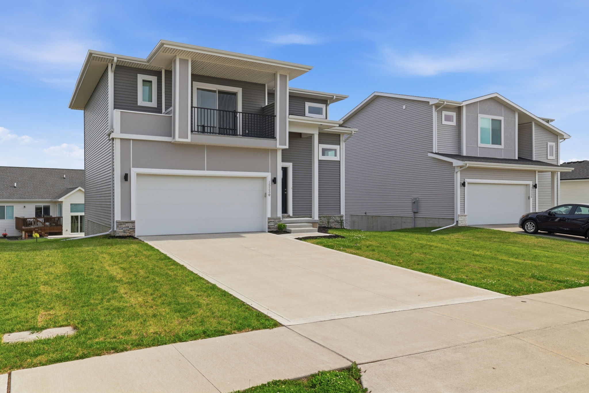 15230 Deerview Drive Property Photo 2