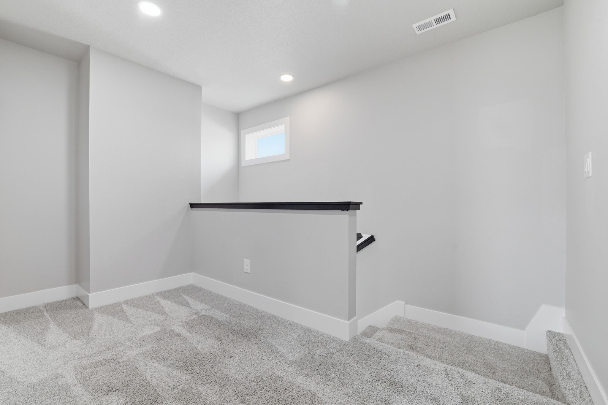 15230 Deerview Drive Property Photo 11