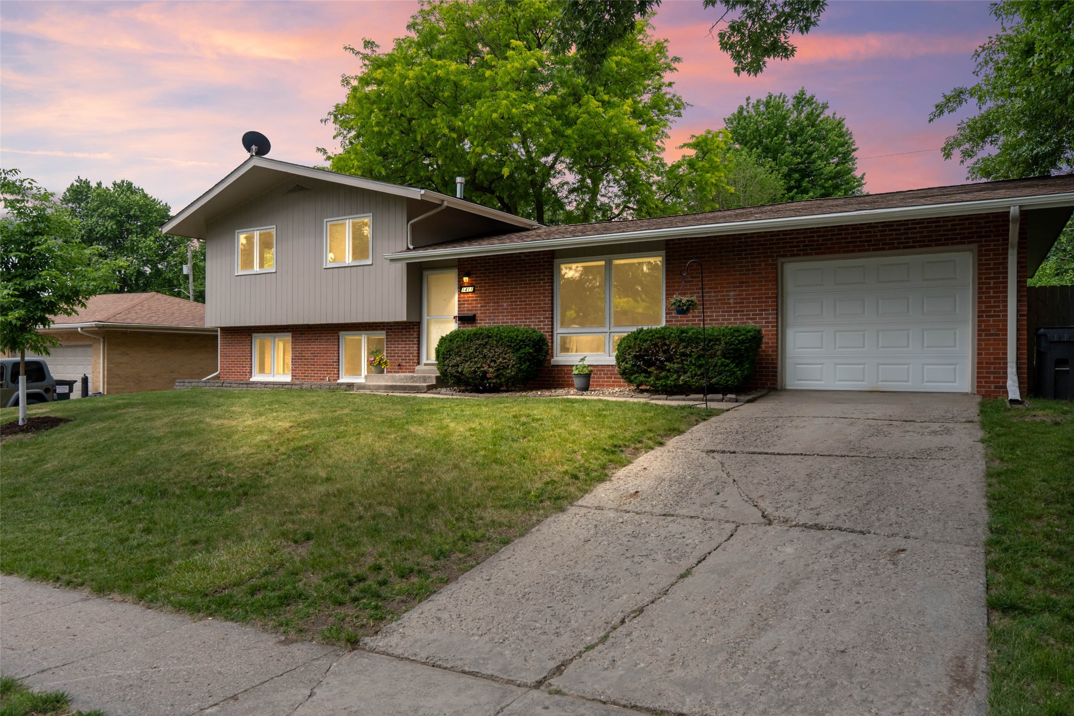 1411 Glendale Avenue Property Photo 2