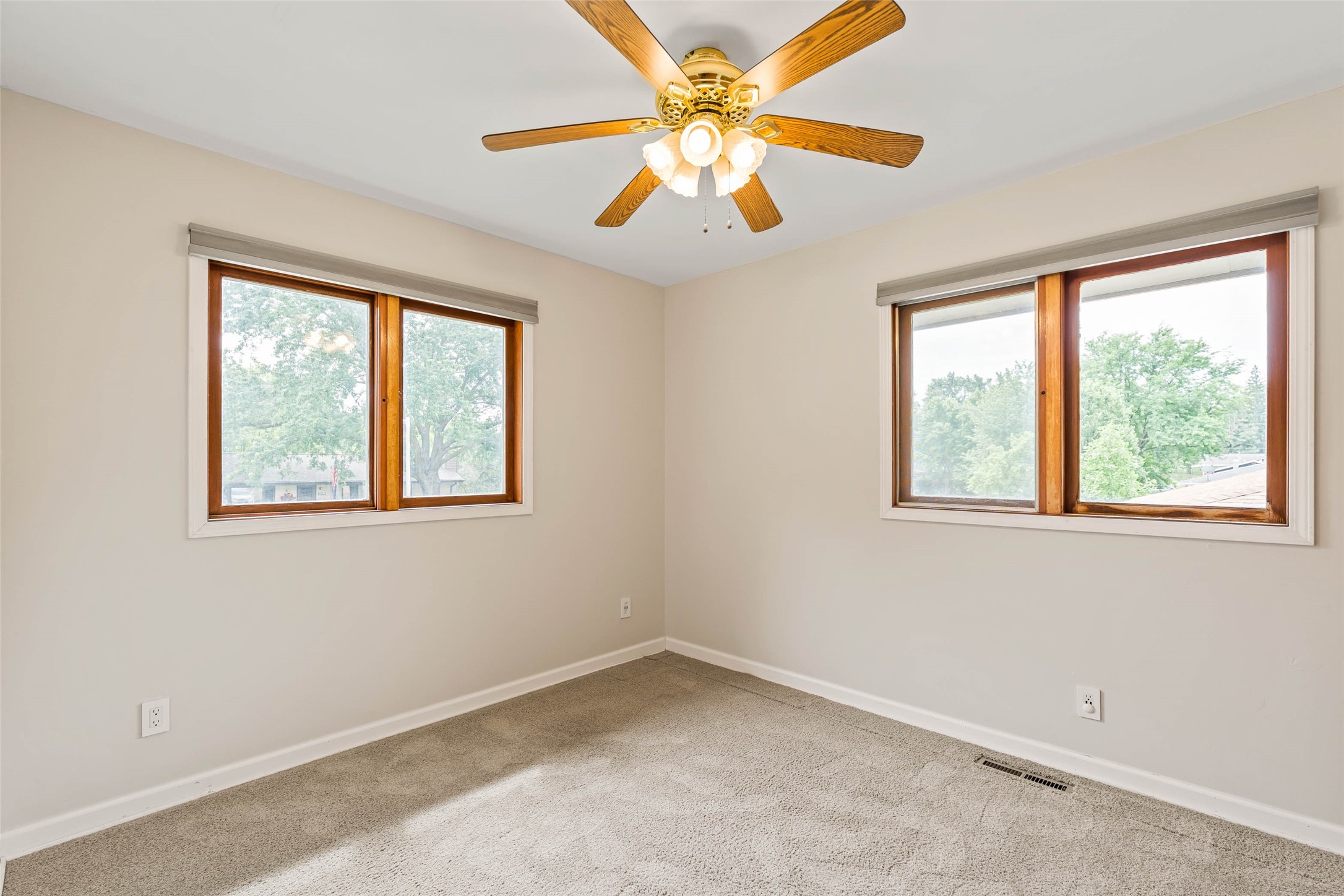 1411 Glendale Avenue Property Photo 19