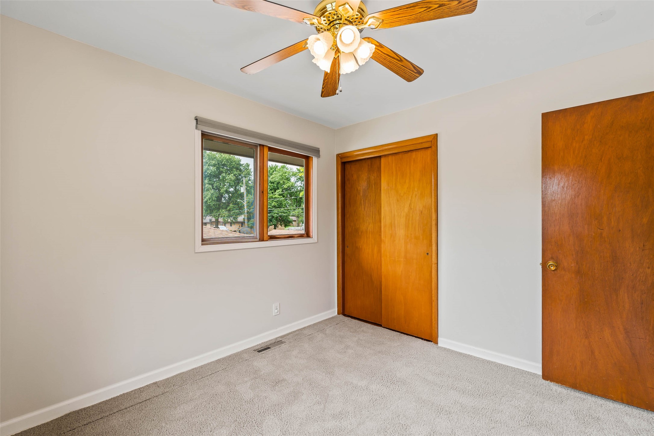 1411 Glendale Avenue Property Photo 20