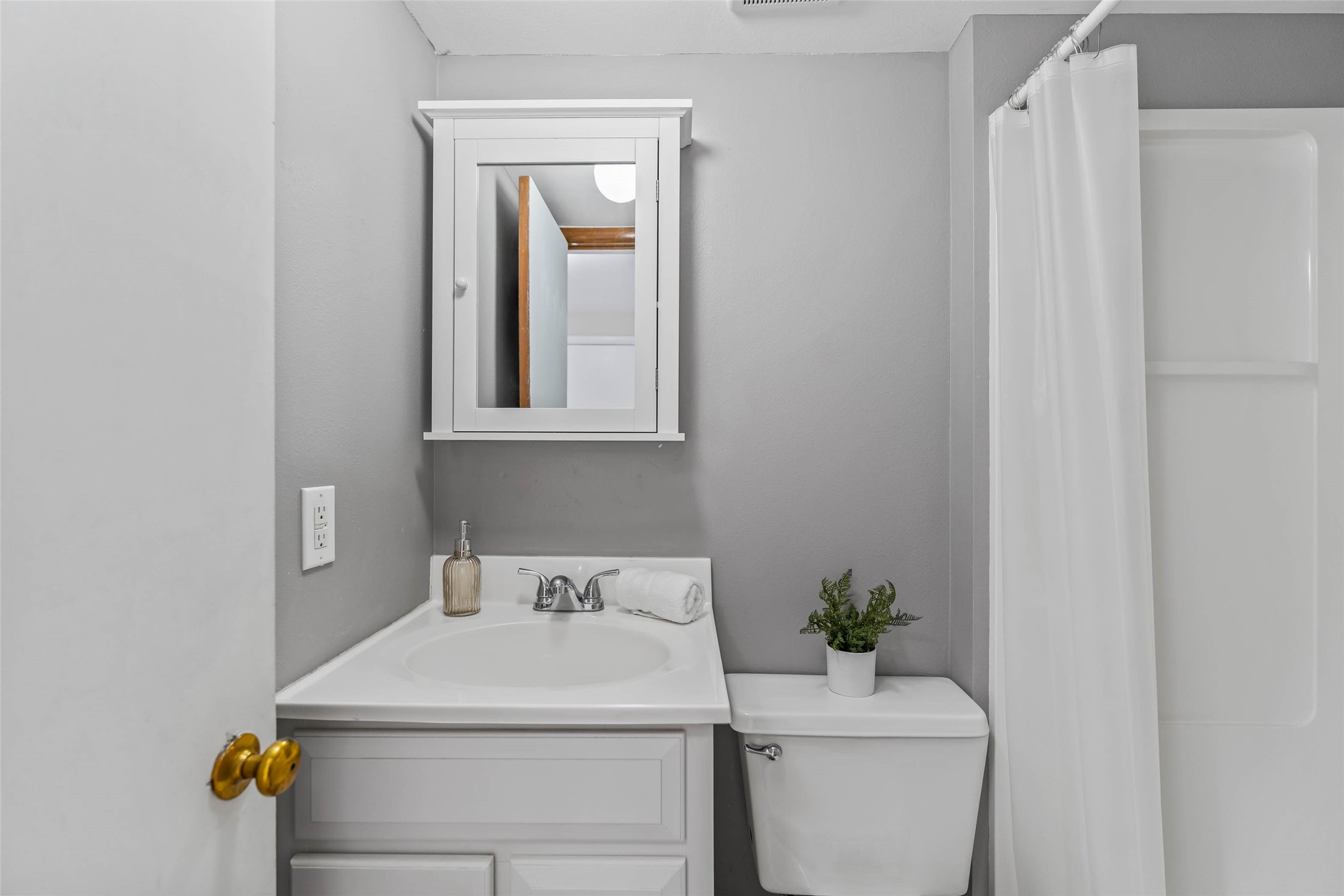 1411 Glendale Avenue Property Photo 25