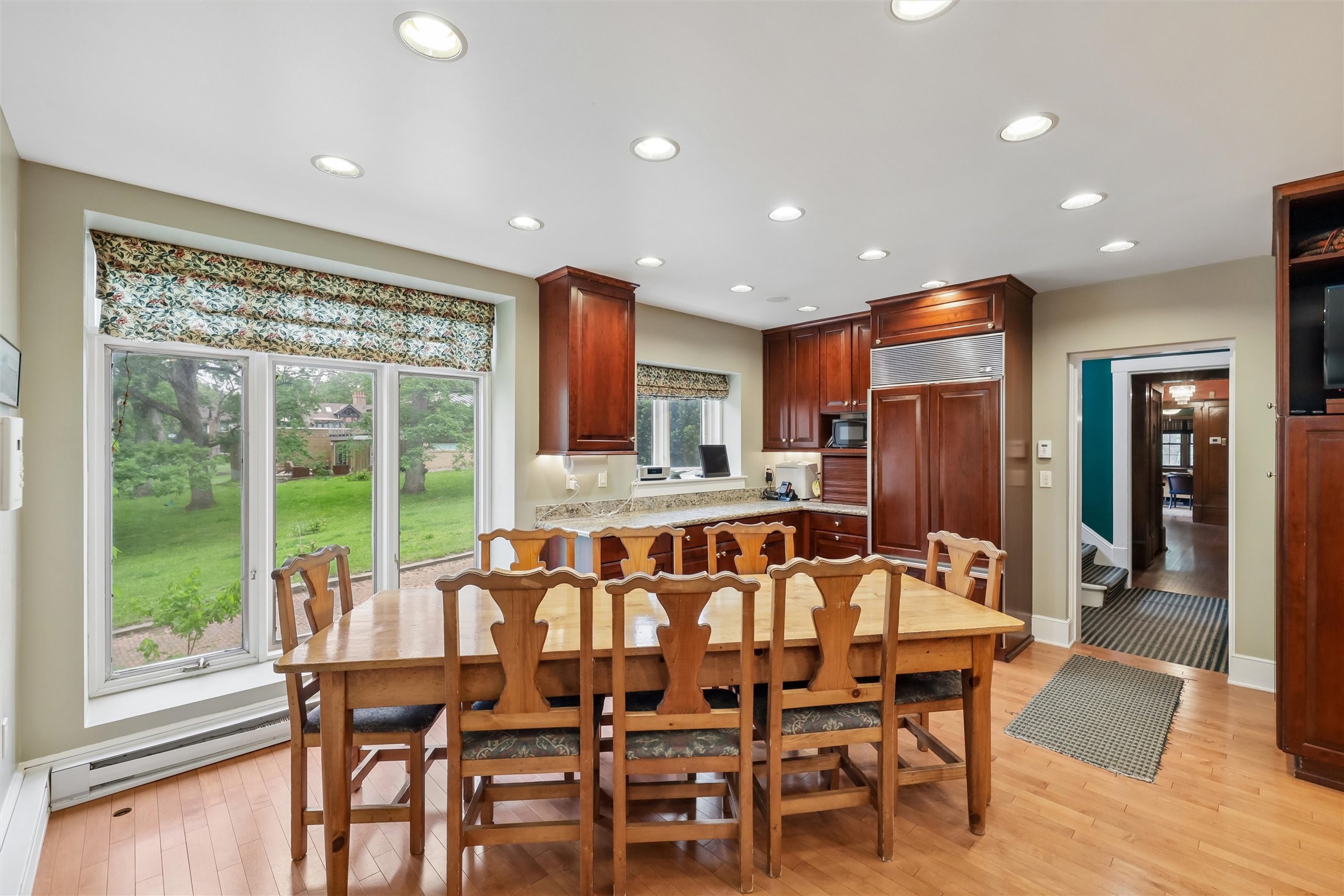 100 37th Street Property Photo 17