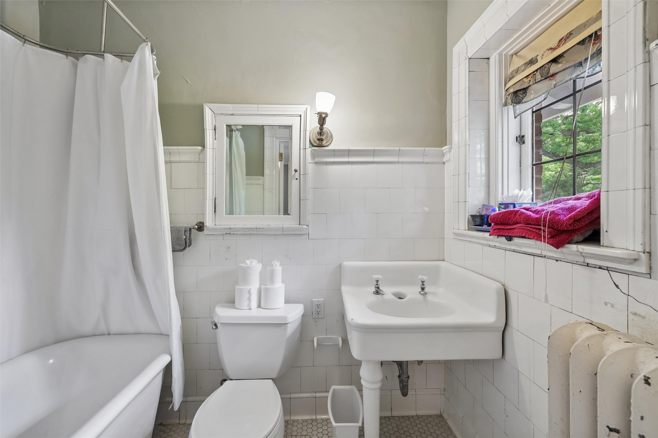 100 37th Street Property Photo 27