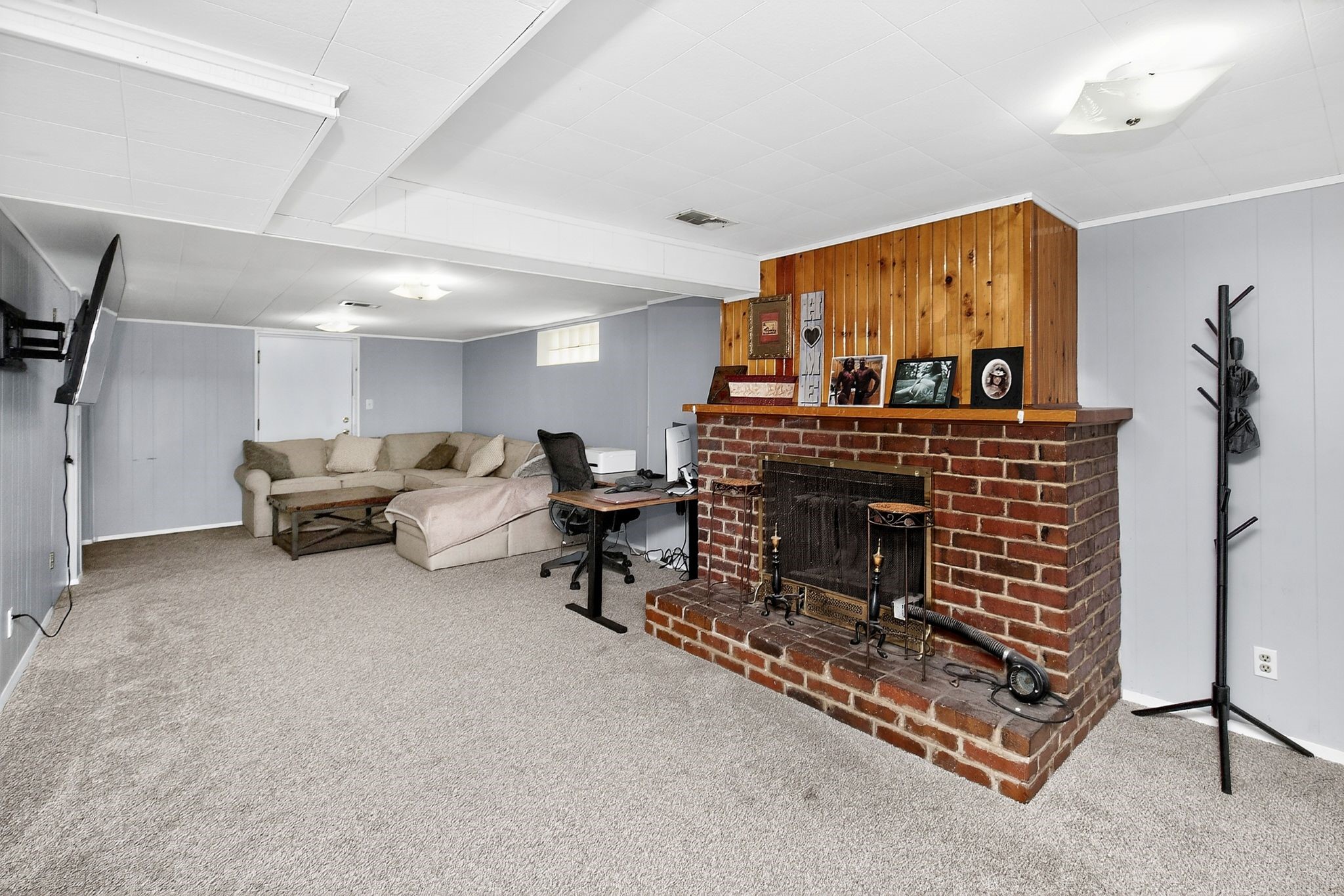 1235 E 34th Street Property Photo 20