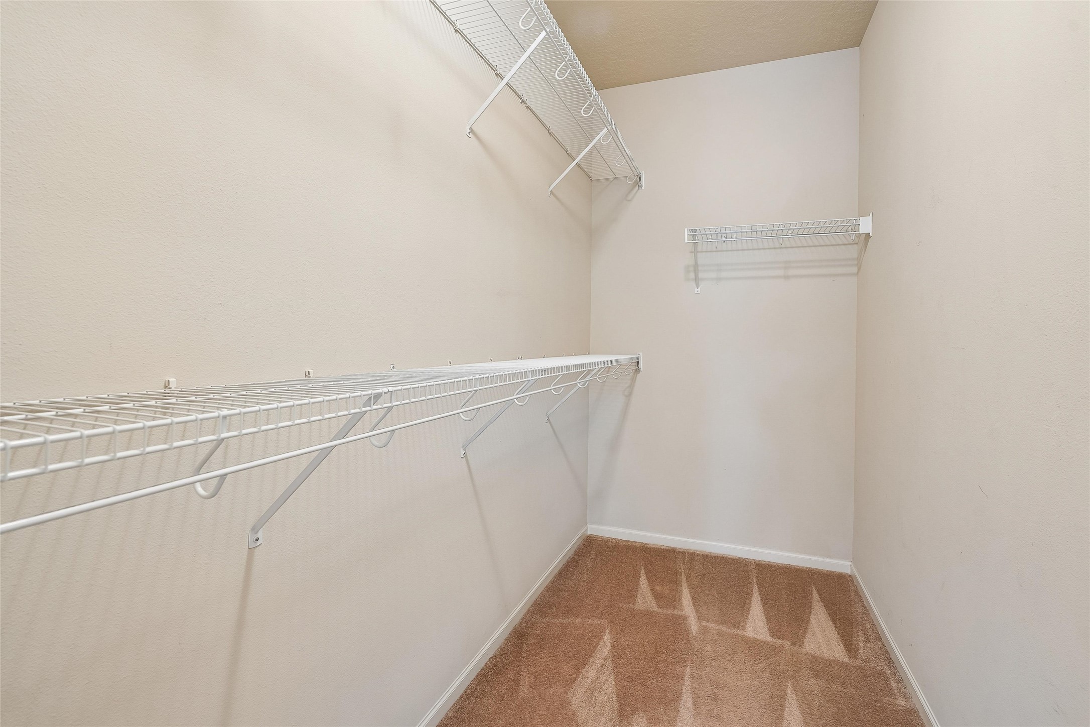 2406 Ne Oak Drive 4 Property Photo 12