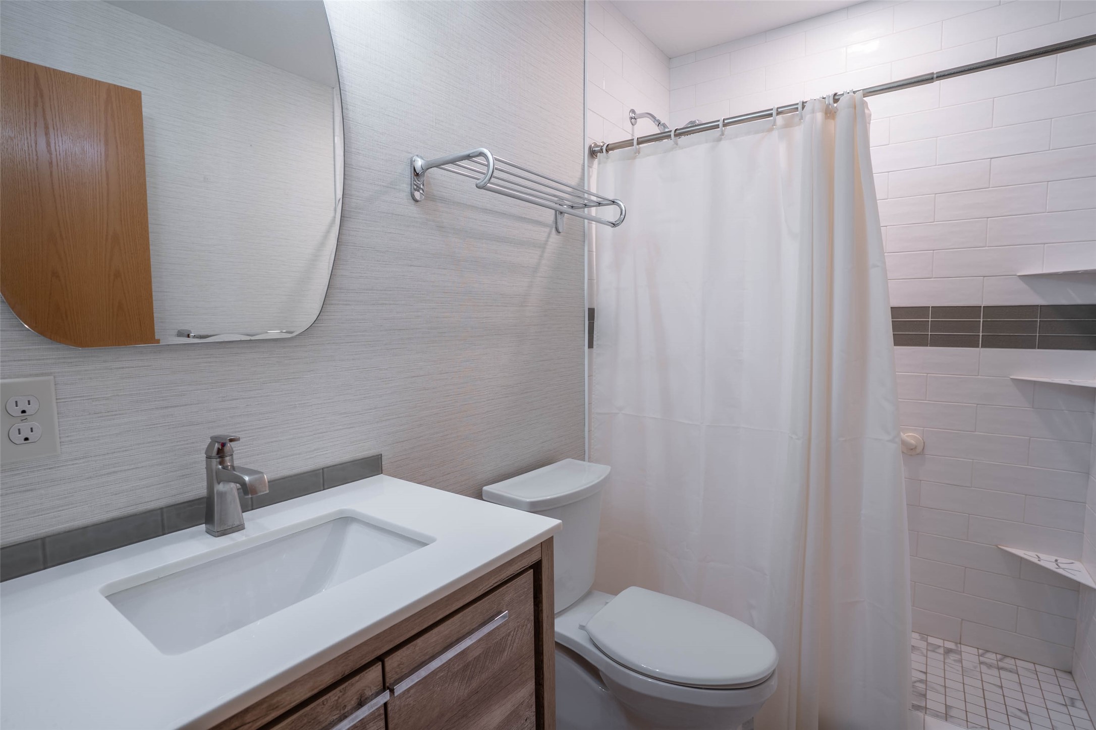 1429 W 1st Street Property Photo 14