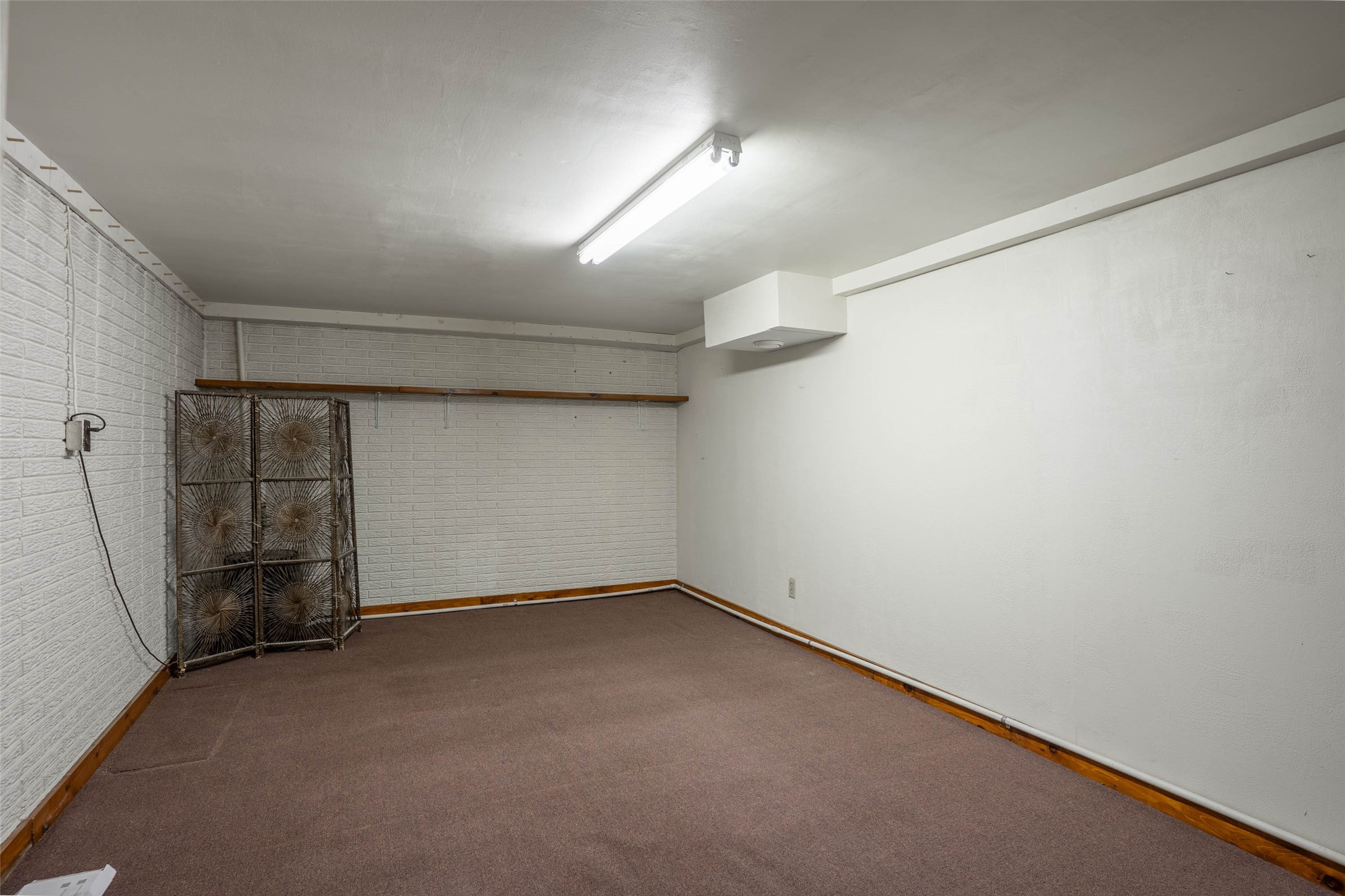 1429 W 1st Street Property Photo 16
