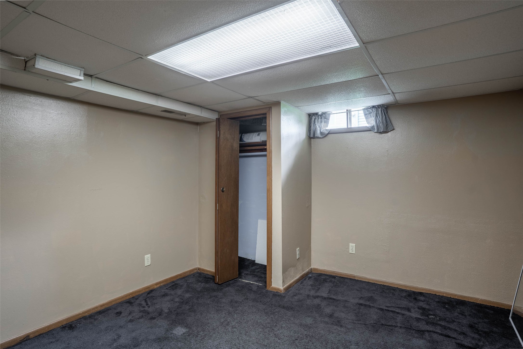 1429 W 1st Street Property Photo 19