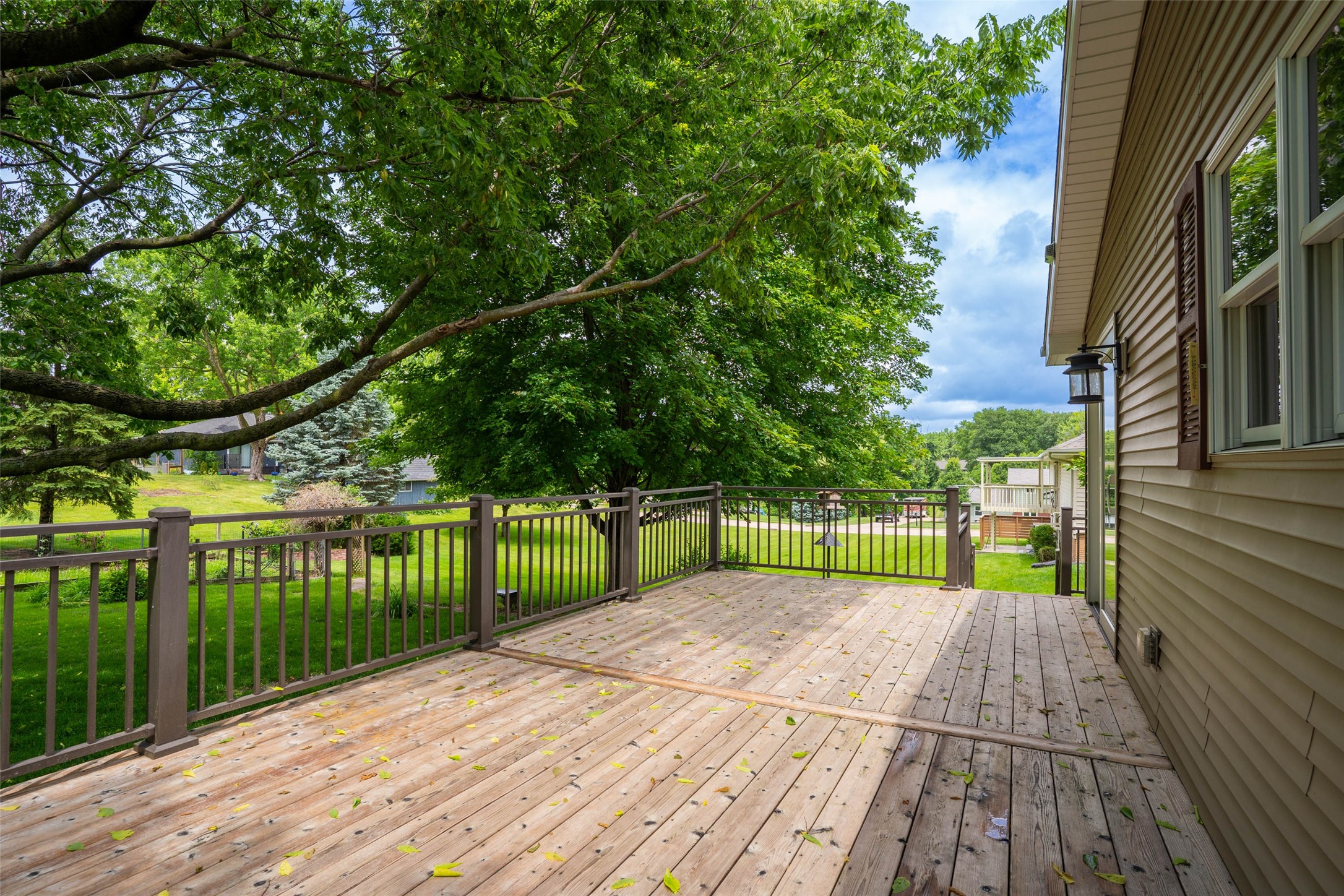 1429 W 1st Street Property Photo 27