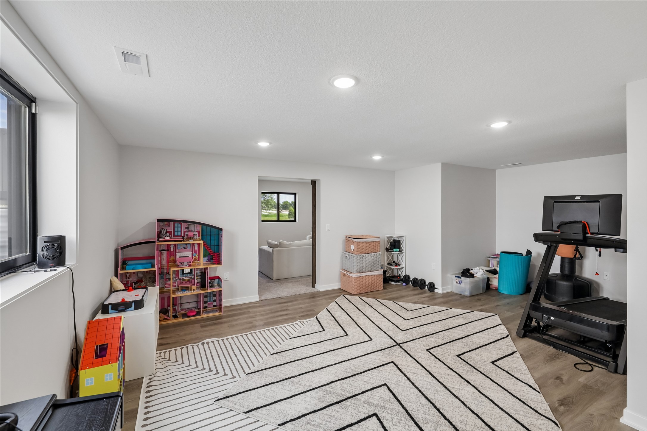 2985 Sunflower Drive Property Photo 18