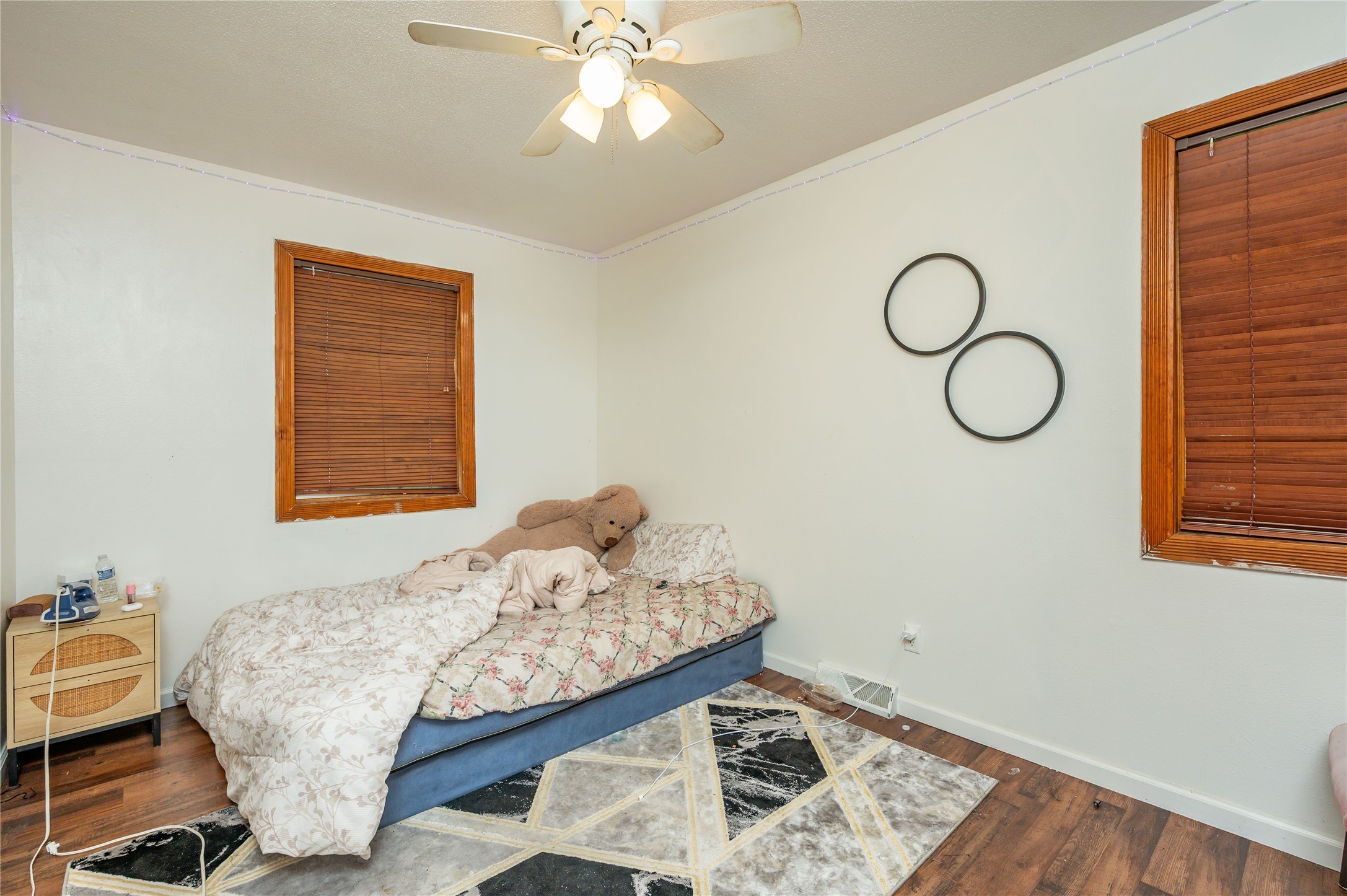 510 E Hughes Avenue Property Photo 9