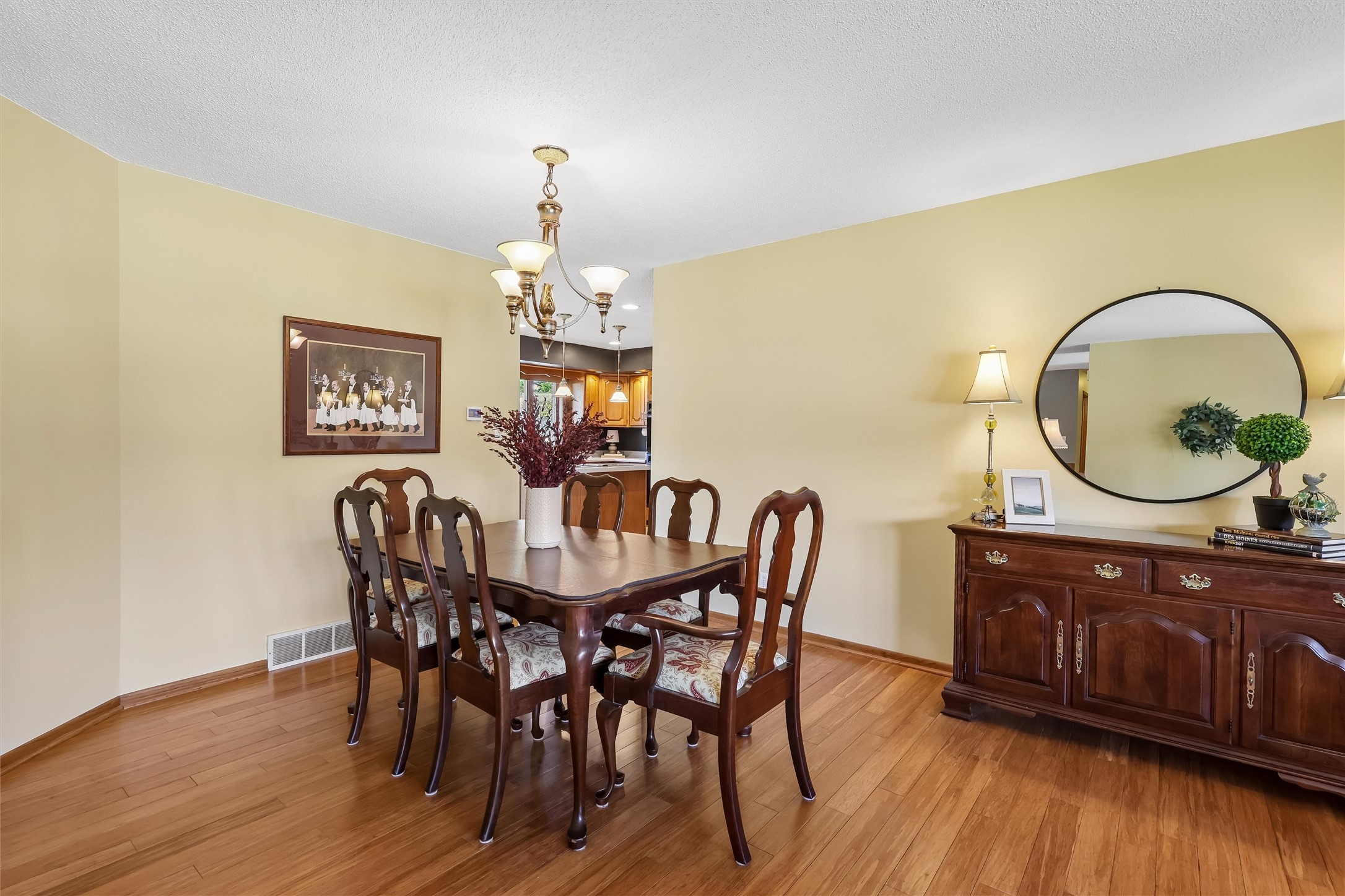 9920 Hammontree Drive Property Photo 13