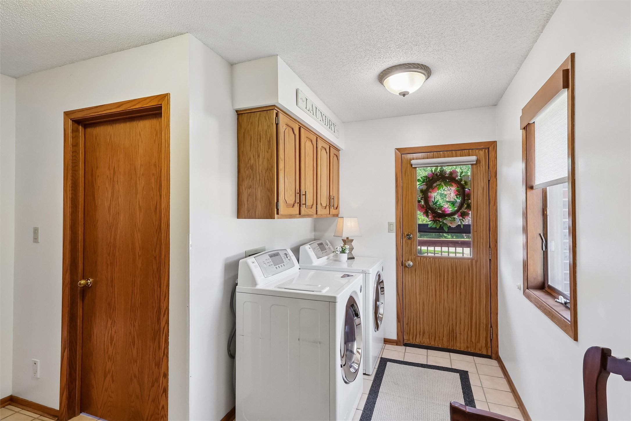 9920 Hammontree Drive Property Photo 15