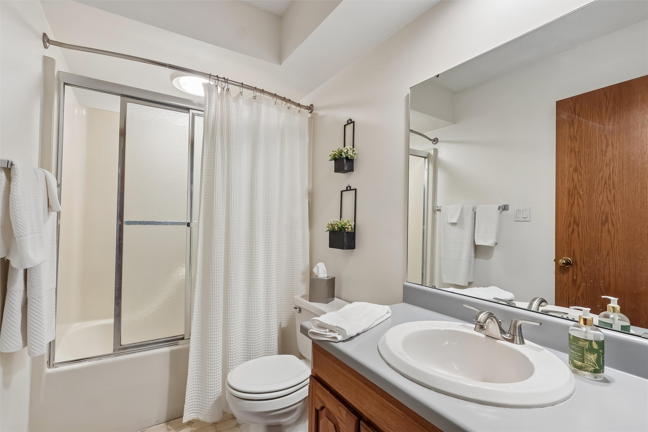 9920 Hammontree Drive Property Photo 18