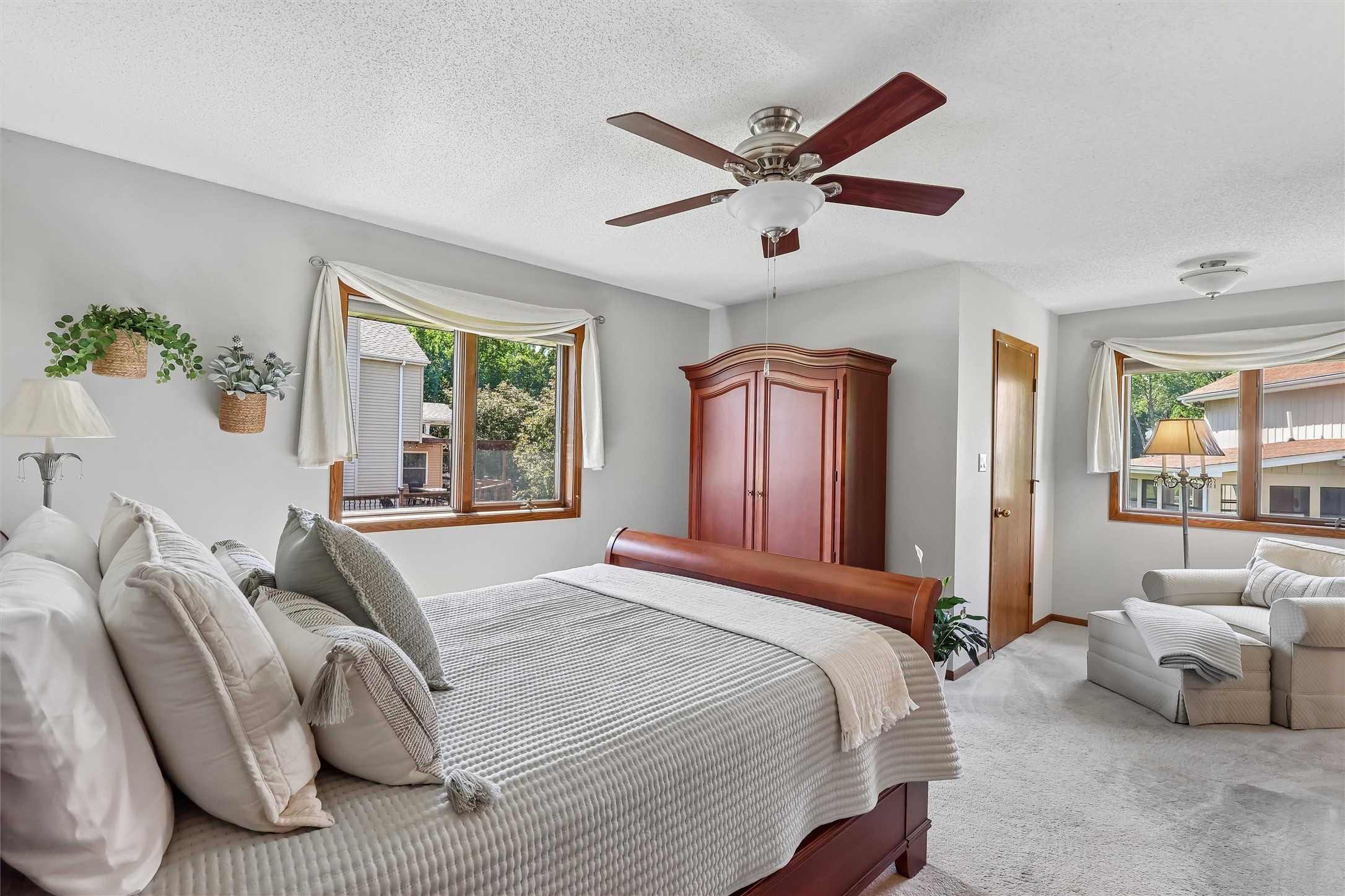 9920 Hammontree Drive Property Photo 19
