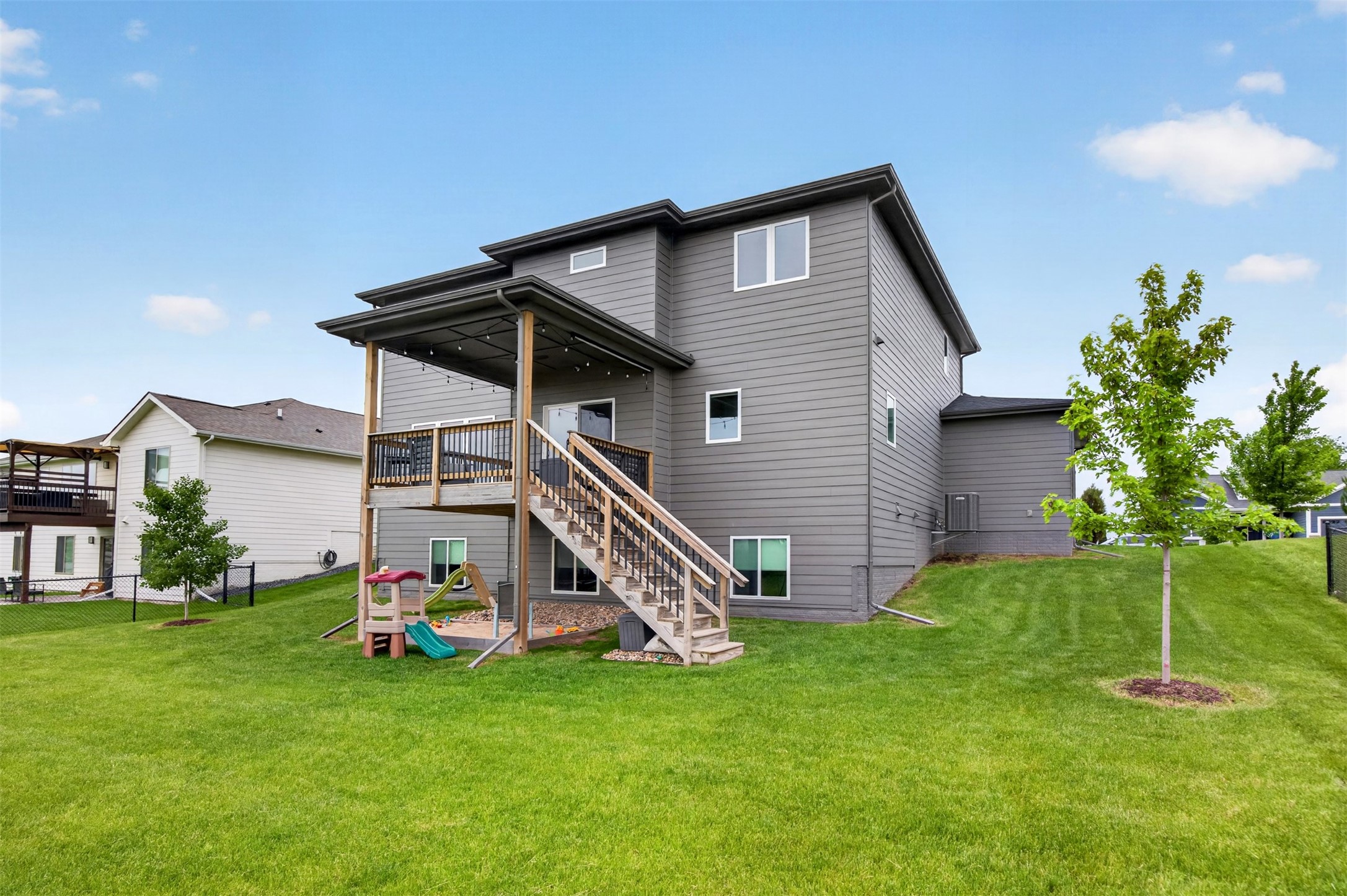 855 Sandstone Point Property Photo 34