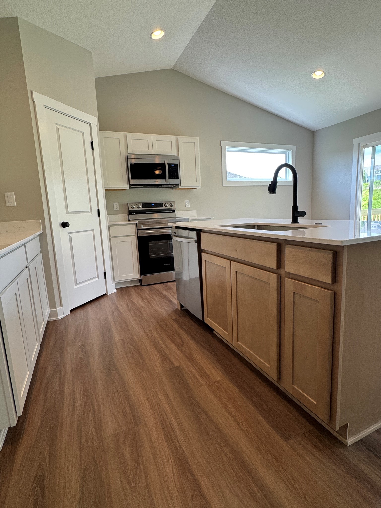 306 Herold Avenue Property Photo 10