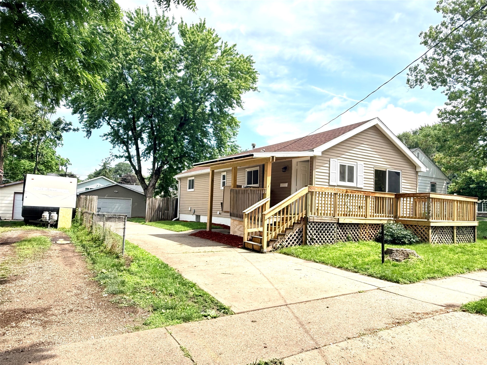 3126 State Avenue Property Photo 1