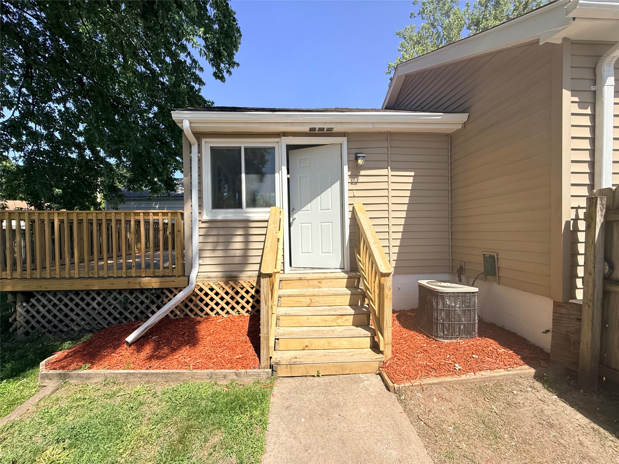 3126 State Avenue Property Photo 6