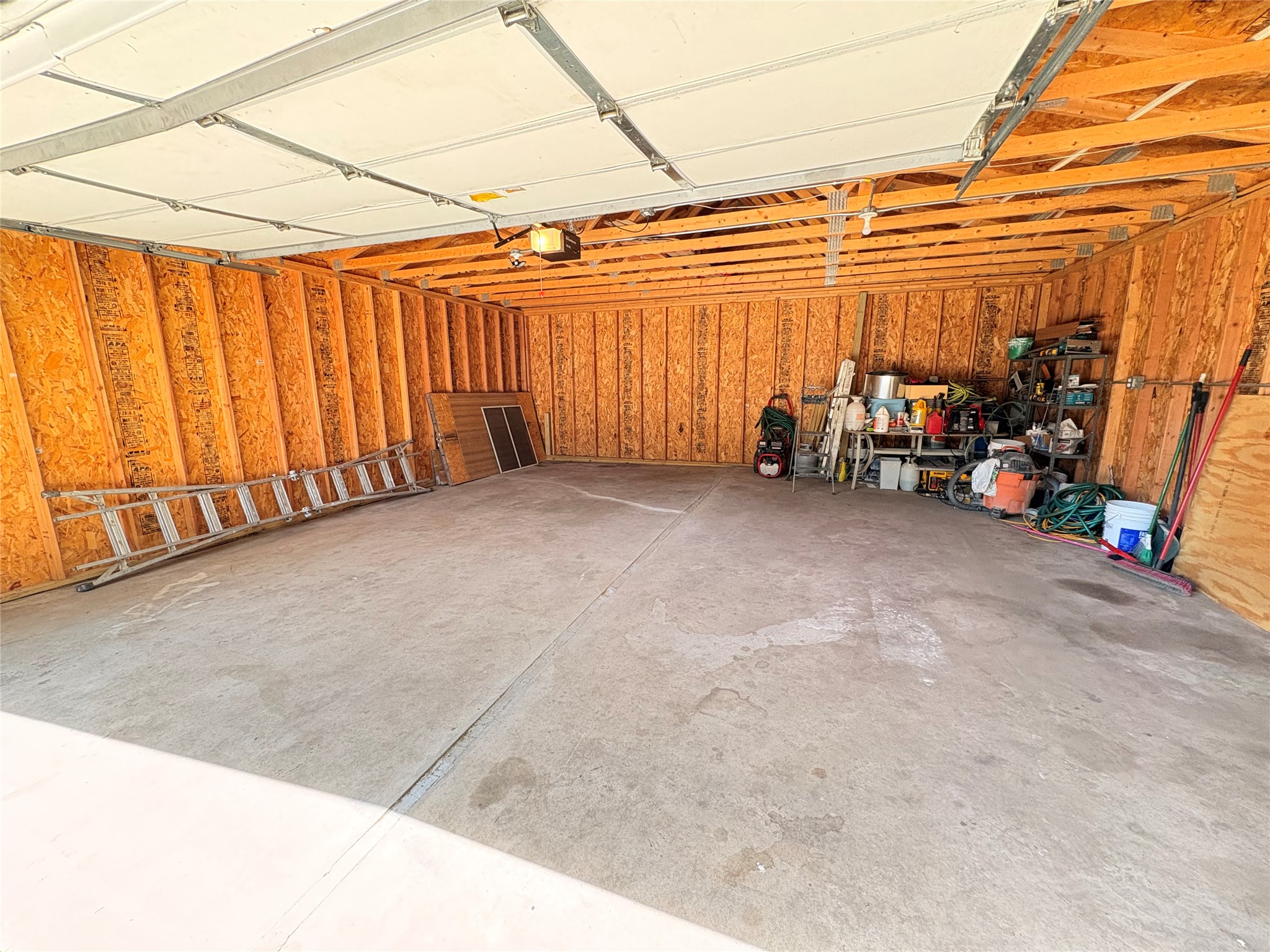 3126 State Avenue Property Photo 12