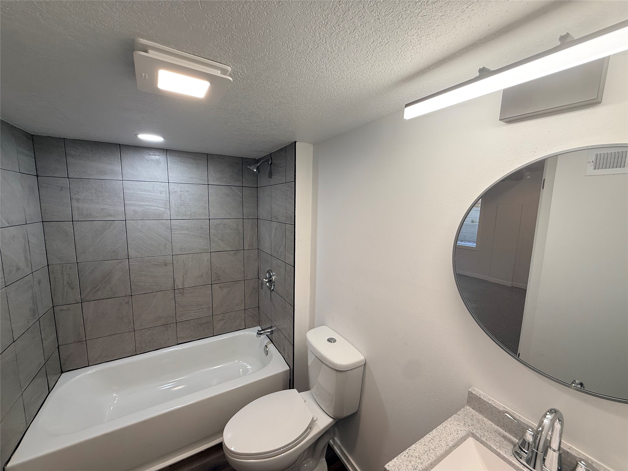 3126 State Avenue Property Photo 13