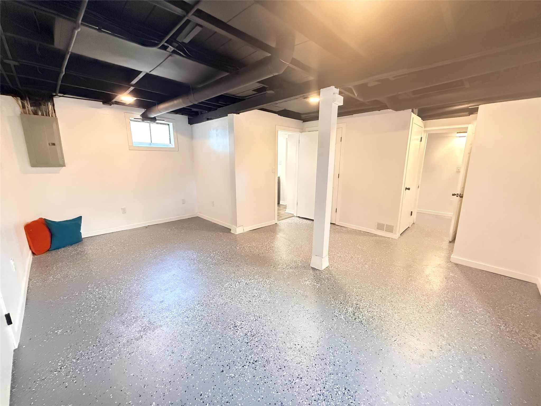 3126 State Avenue Property Photo 17
