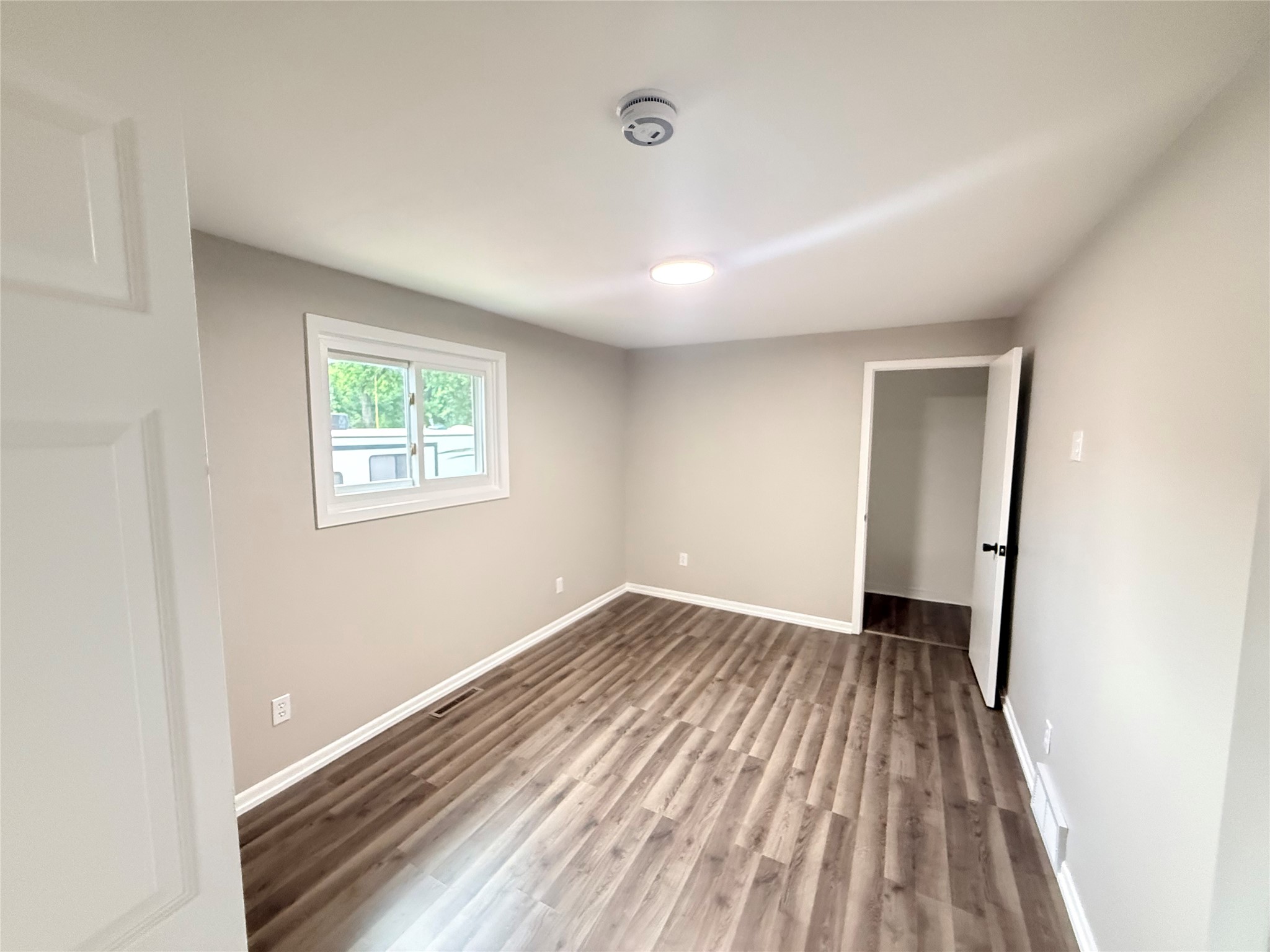 3126 State Avenue Property Photo 24