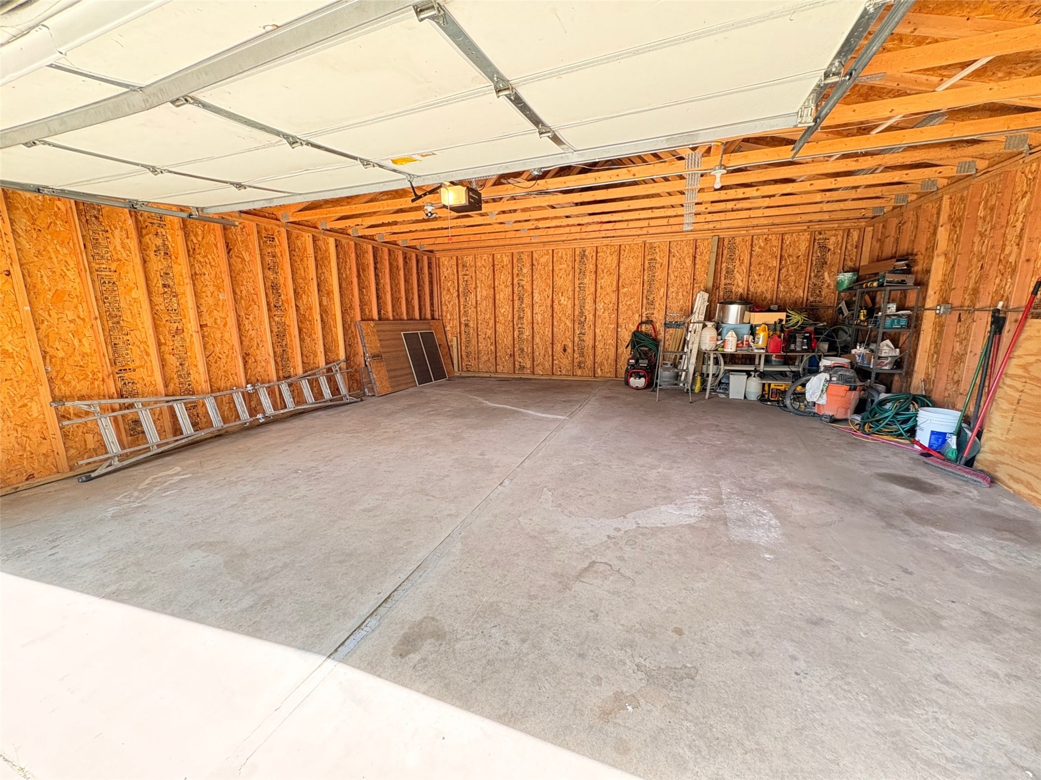 3126 State Avenue Property Photo 29