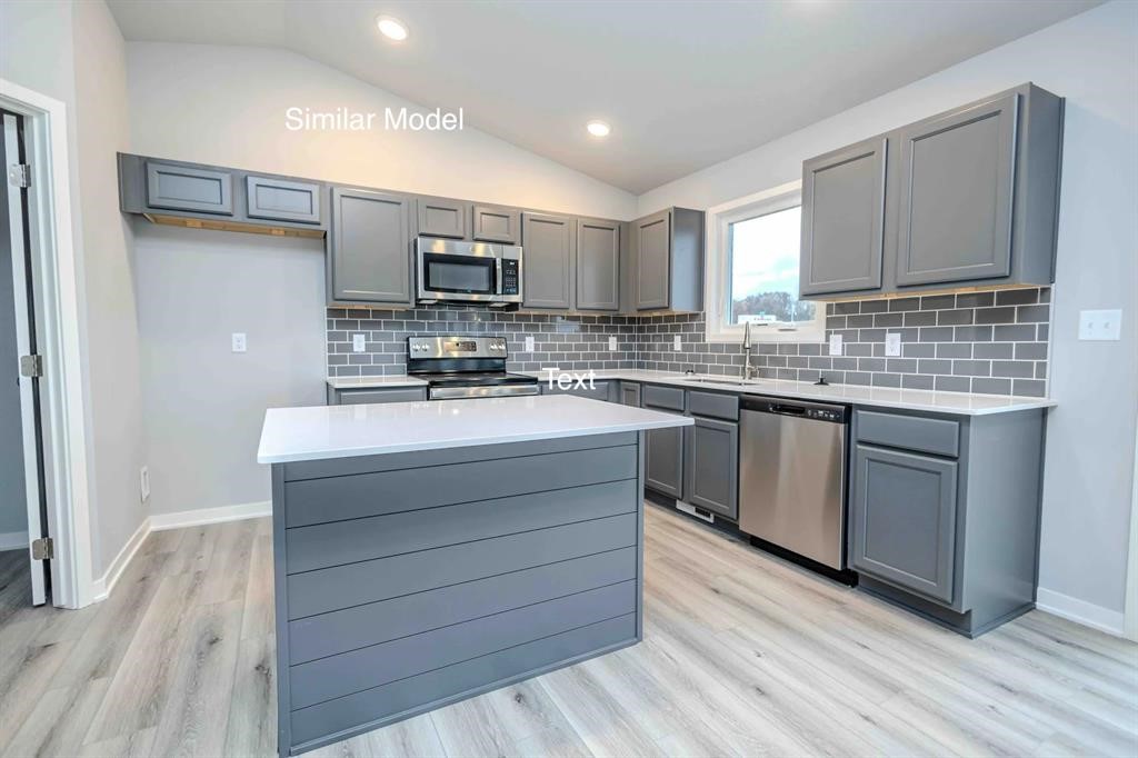 206 S Walnut Drive Property Photo 3