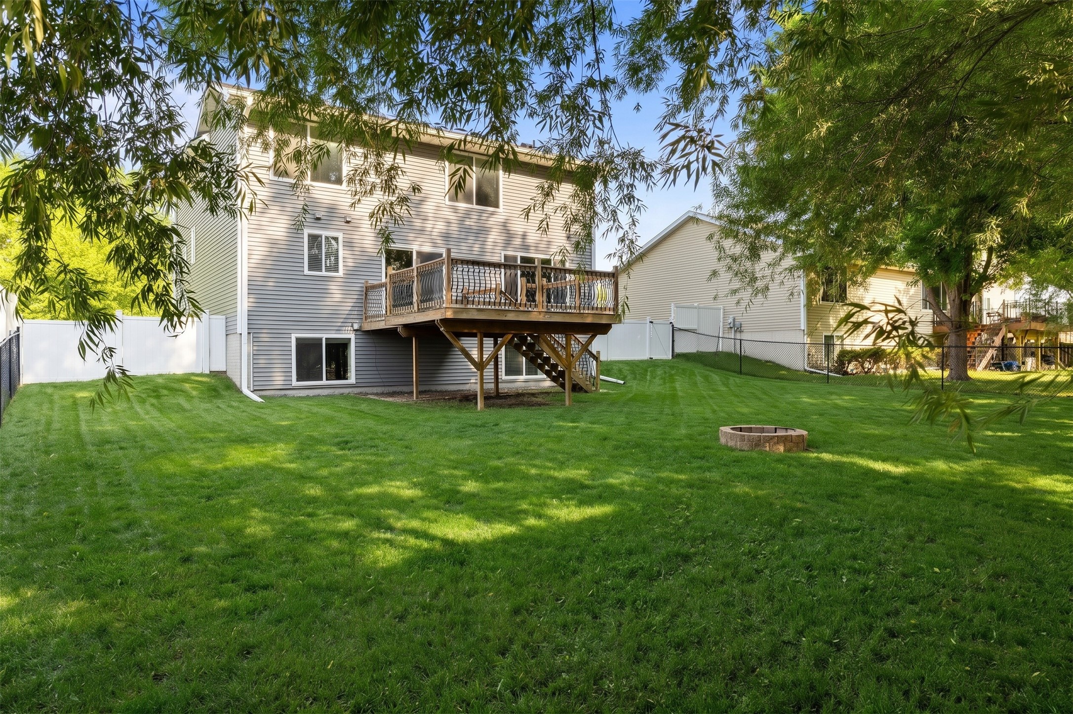 1002 Poe Avenue Property Photo 2