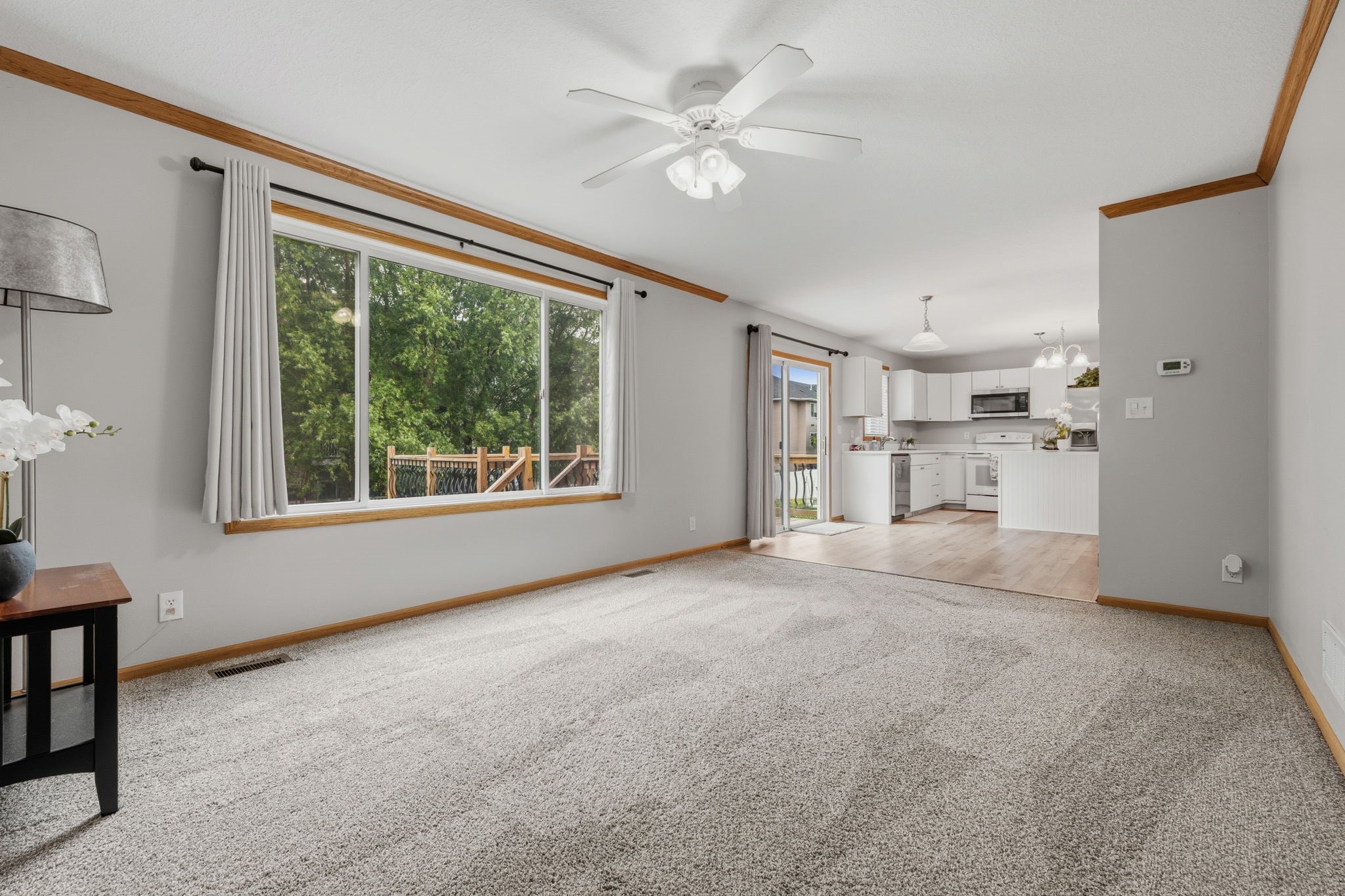 1002 Poe Avenue Property Photo 6