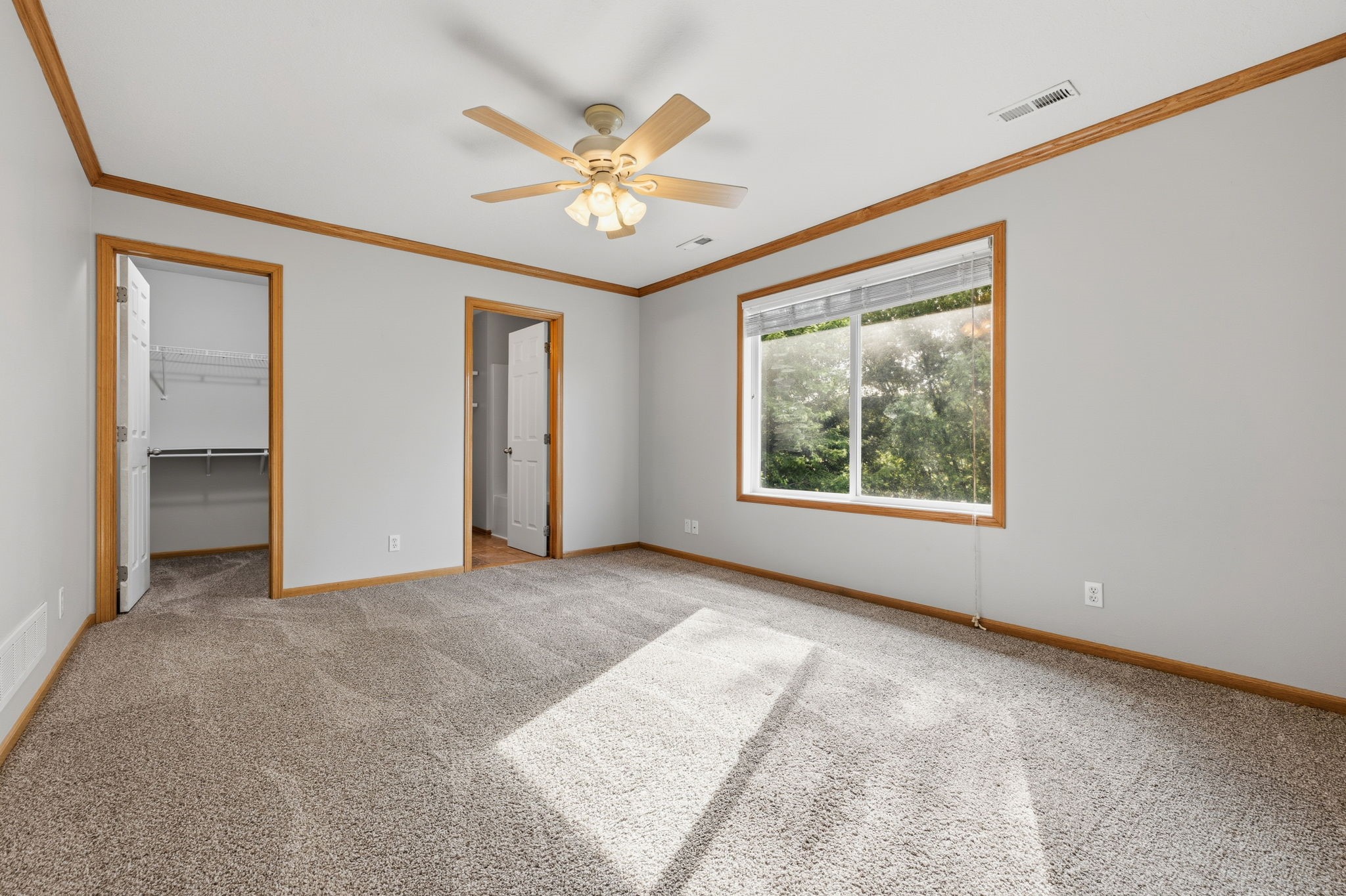 1002 Poe Avenue Property Photo 19