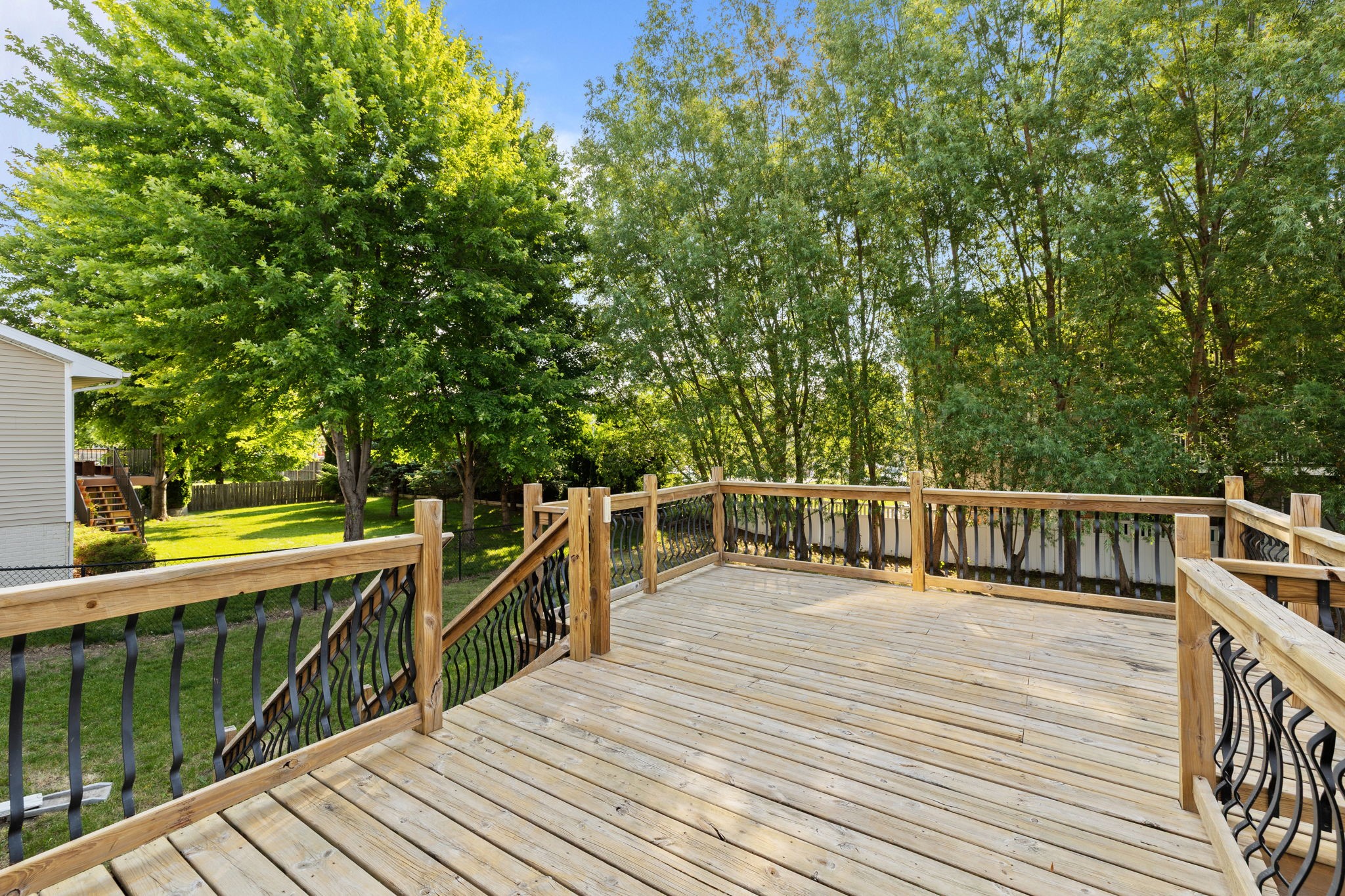 1002 Poe Avenue Property Photo 26