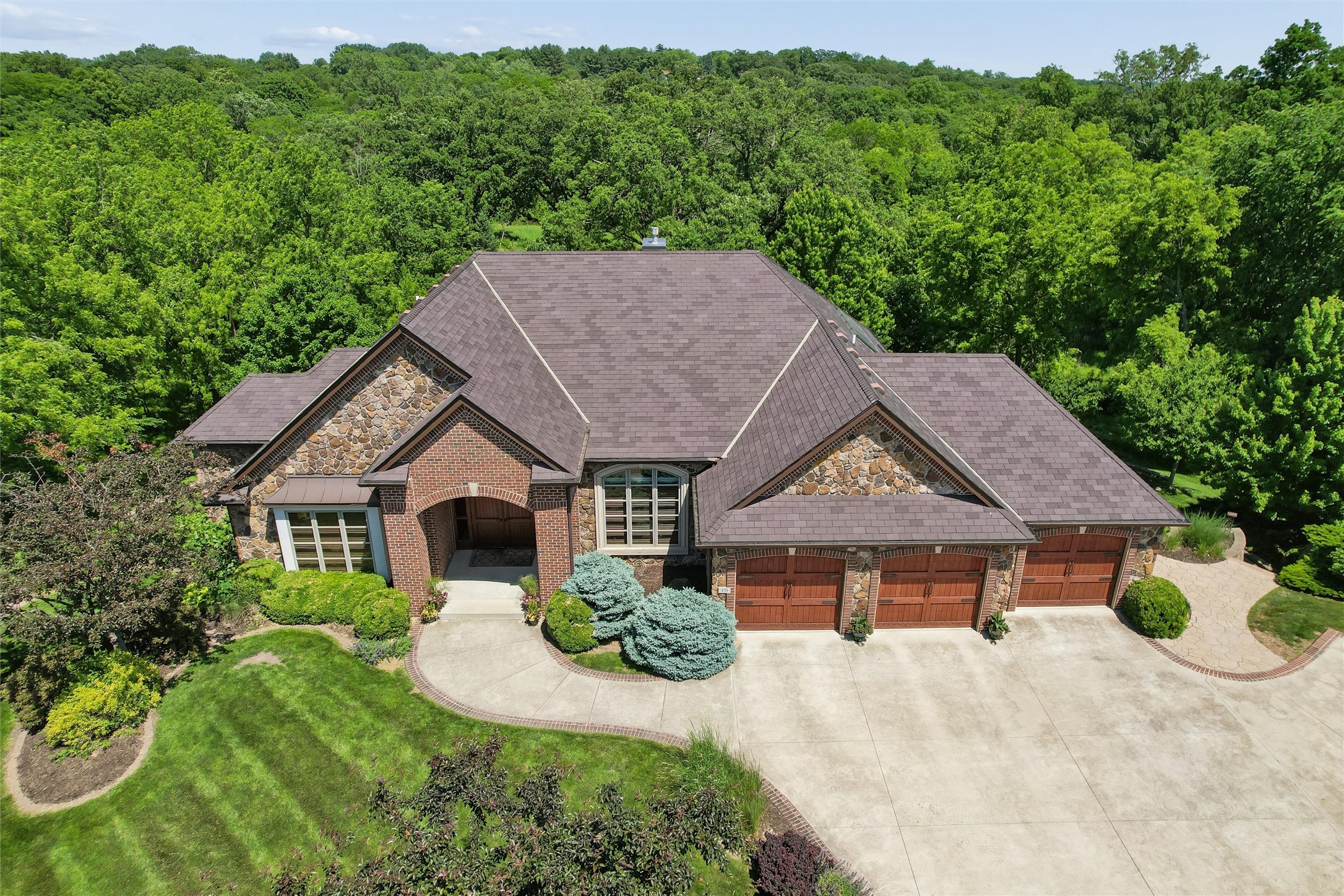 470 Painted Woods Drive Property Photo