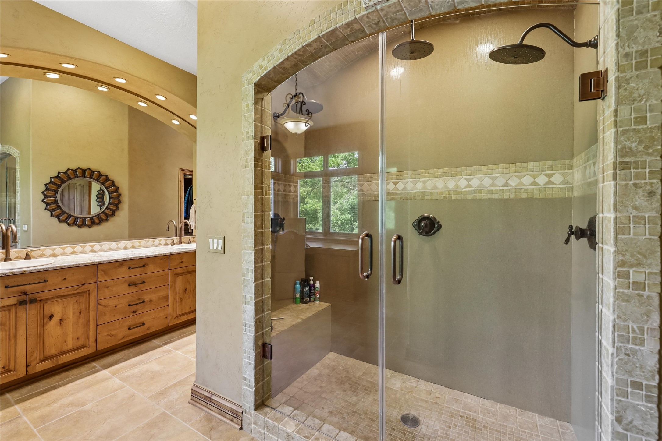 470 Painted Woods Drive Property Photo 15