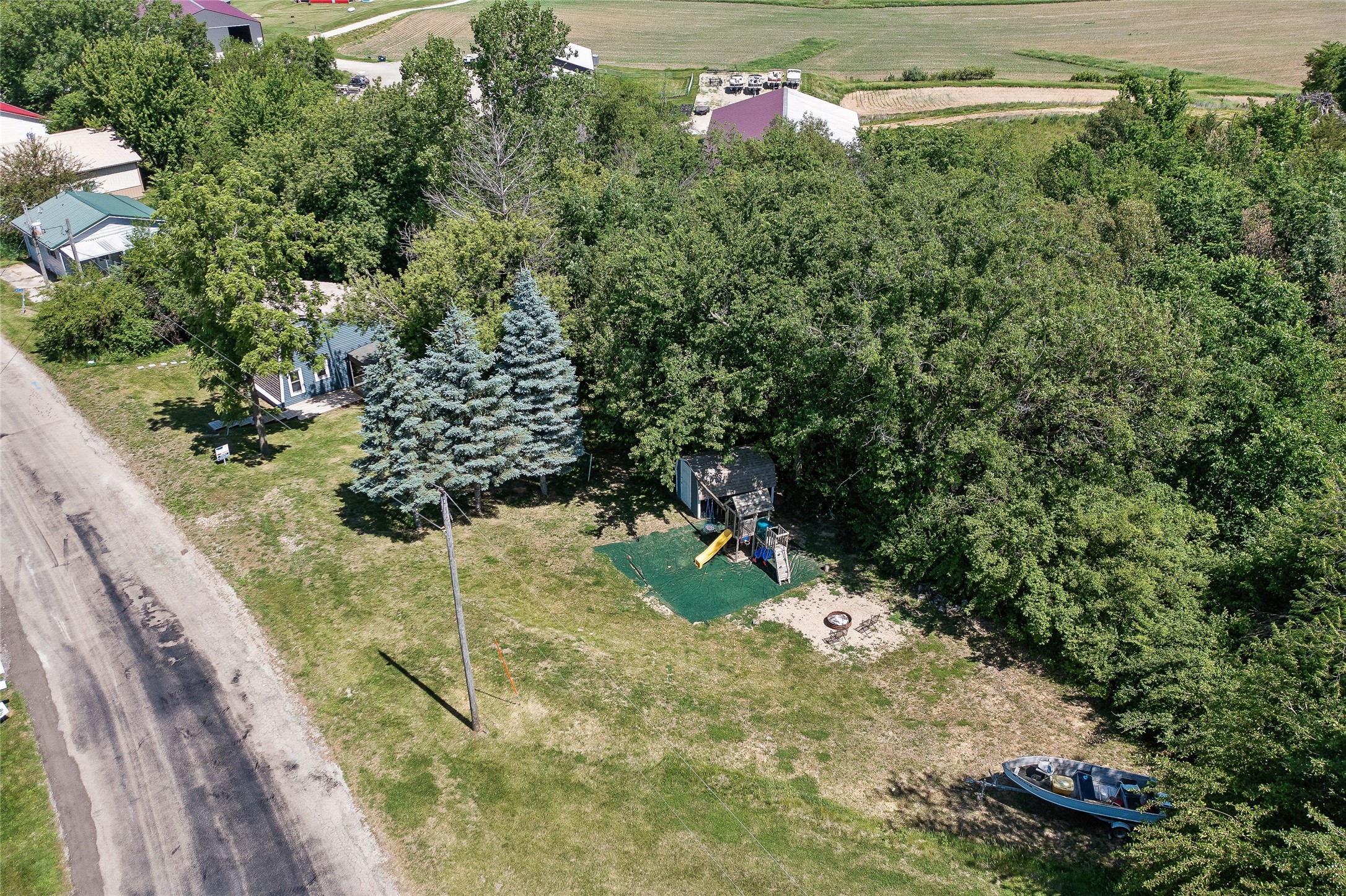 6033 N Lakeshore Drive Property Photo 3