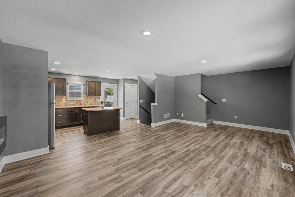 4305 153rd Place Property Photo 7