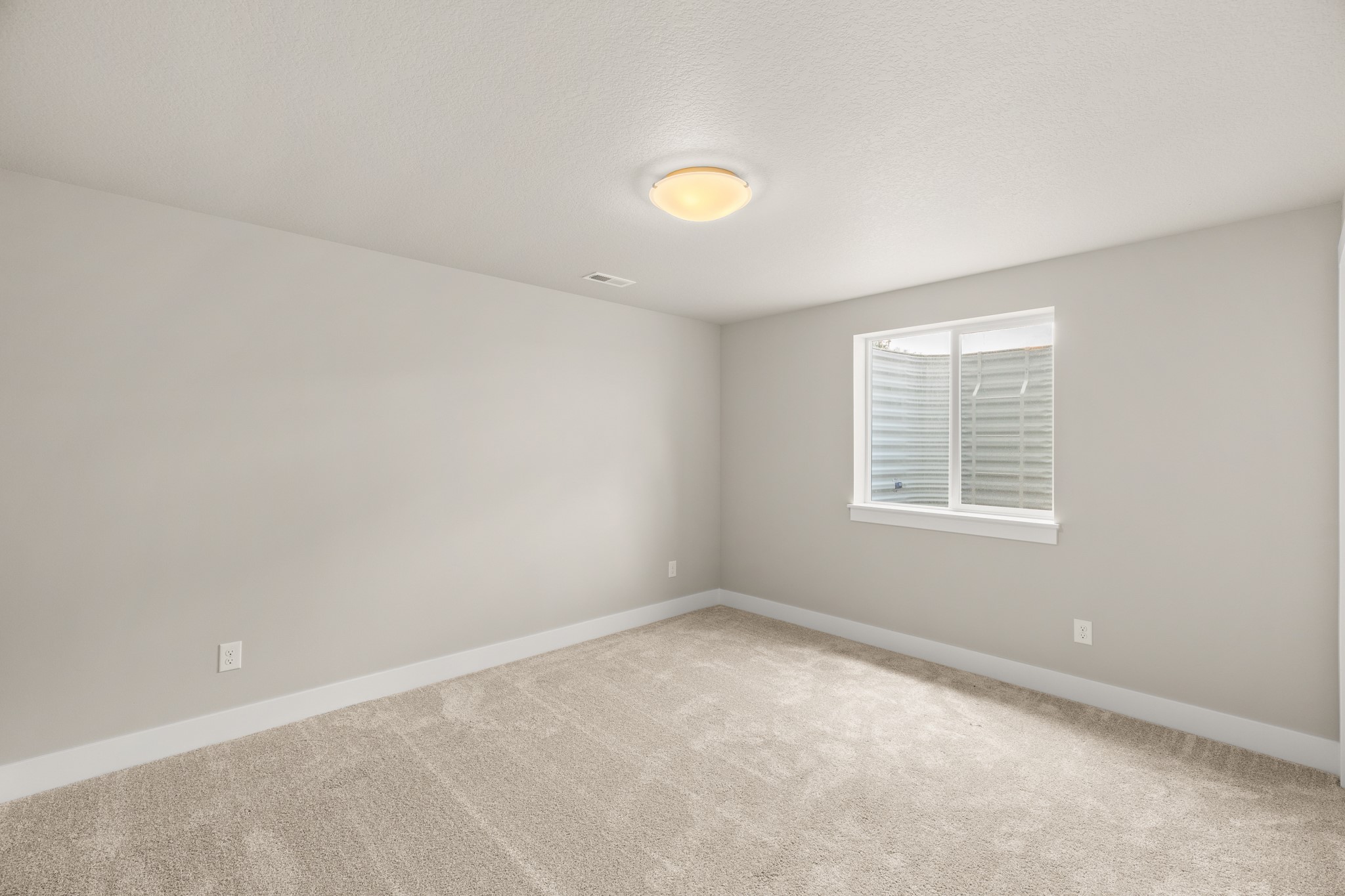 300 Veterans Boulevard Property Photo 29