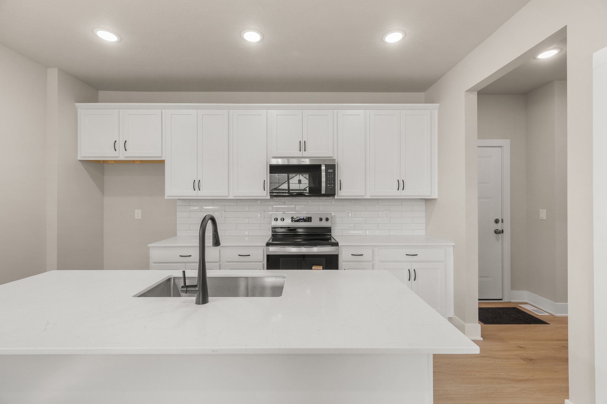 304 Veterans Boulevard Property Photo 11
