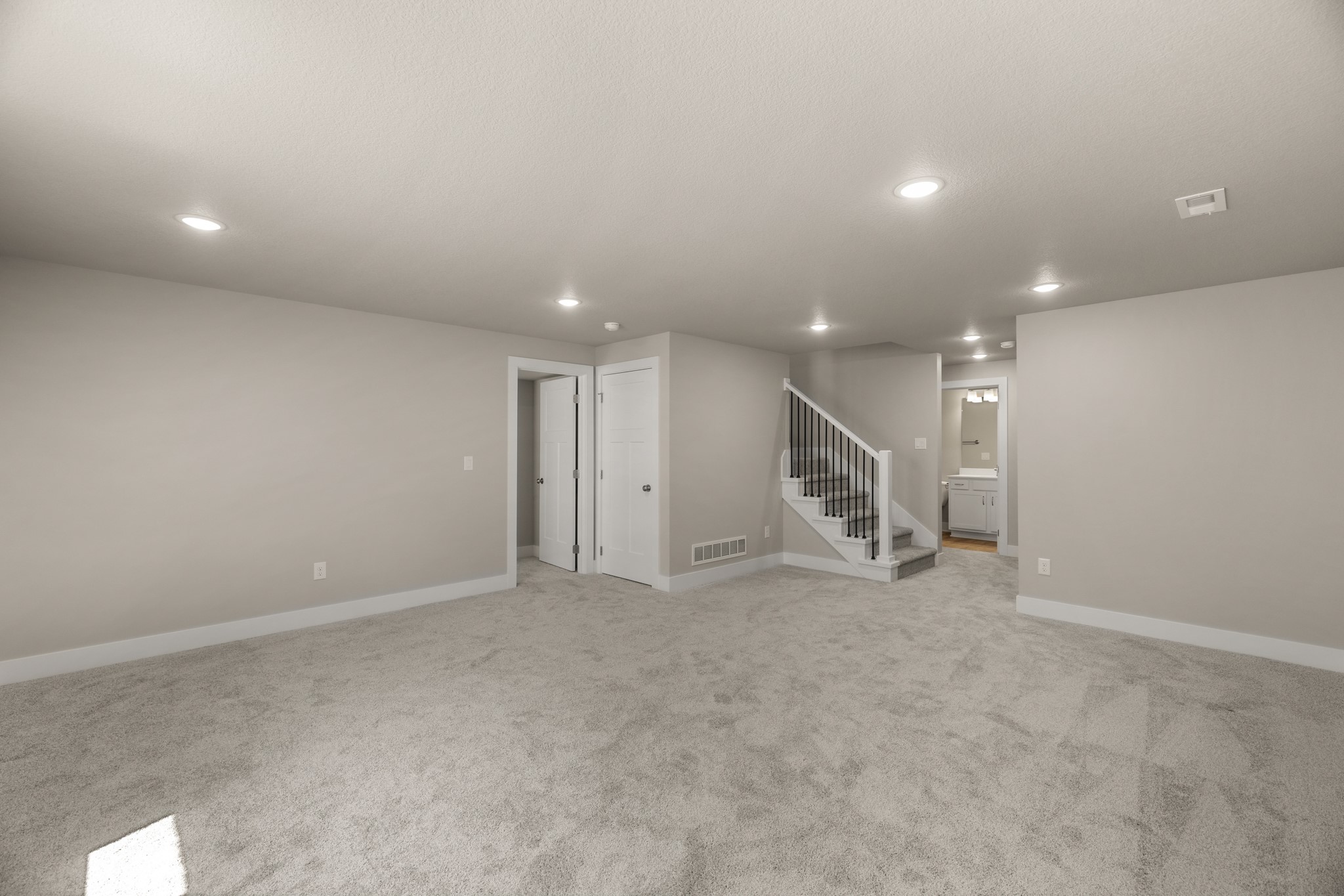 304 Veterans Boulevard Property Photo 28