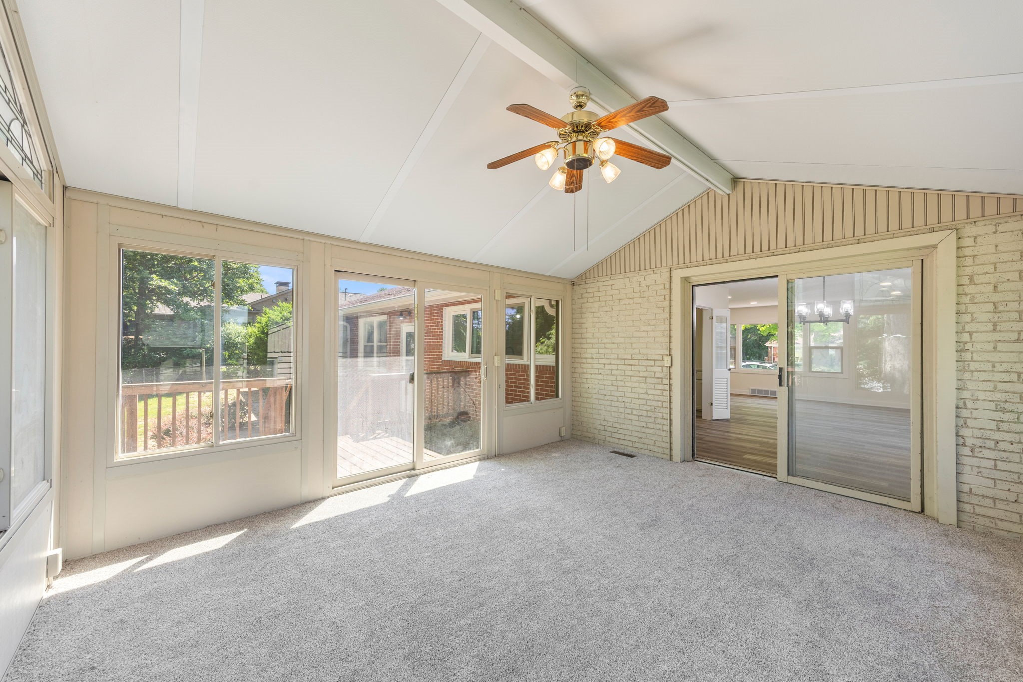 6619 Sunset Terrace Property Photo 11