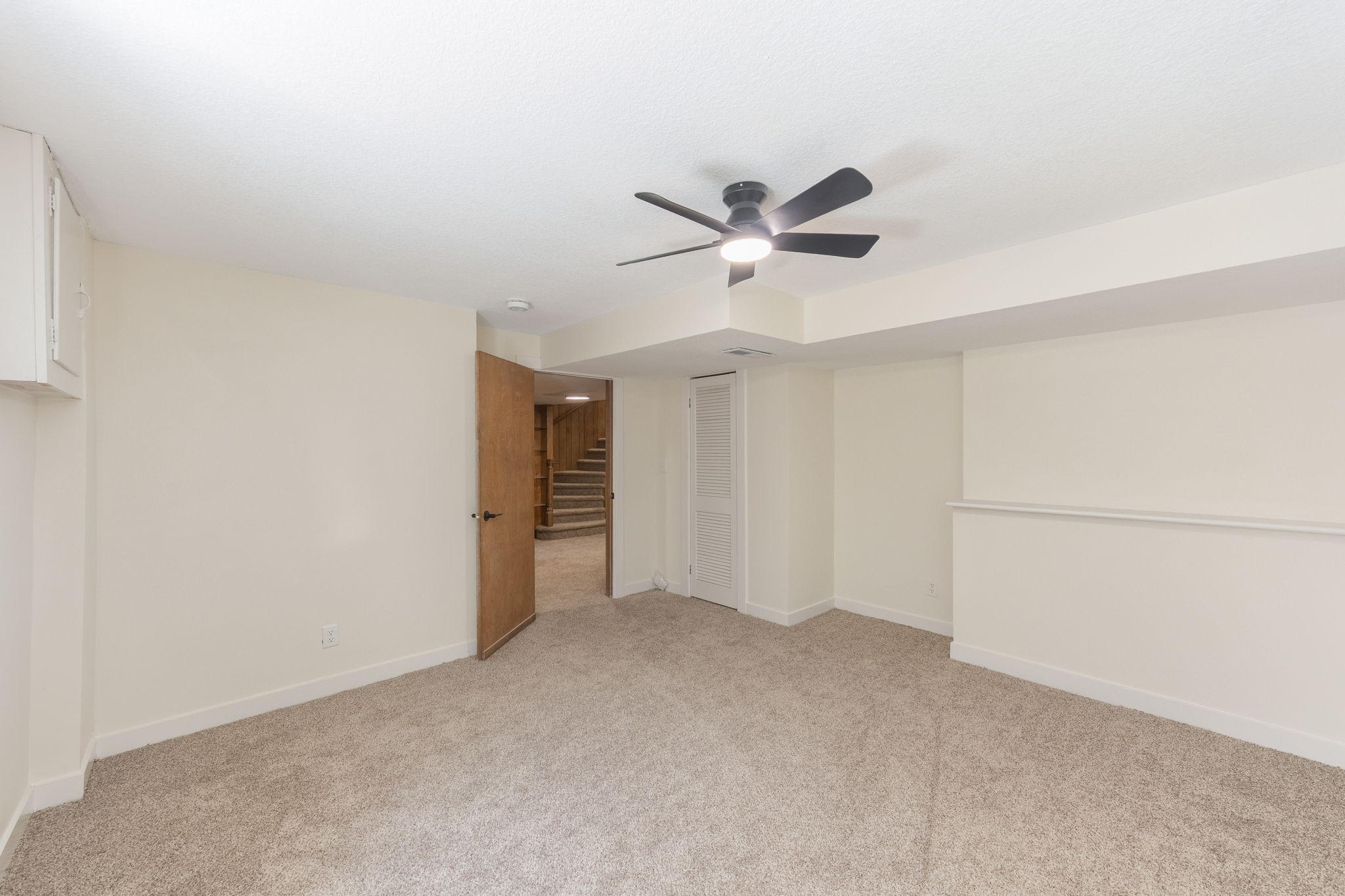 6619 Sunset Terrace Property Photo 23
