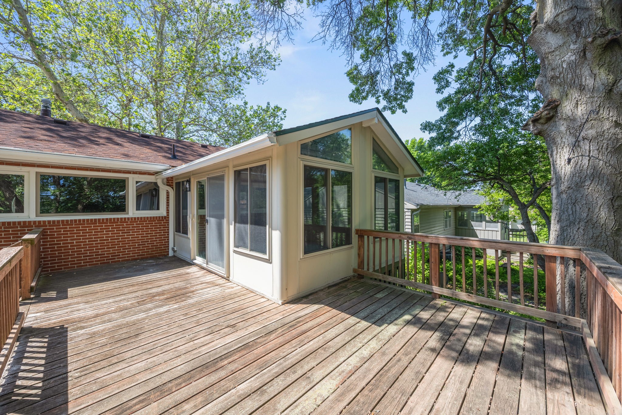 6619 Sunset Terrace Property Photo 28