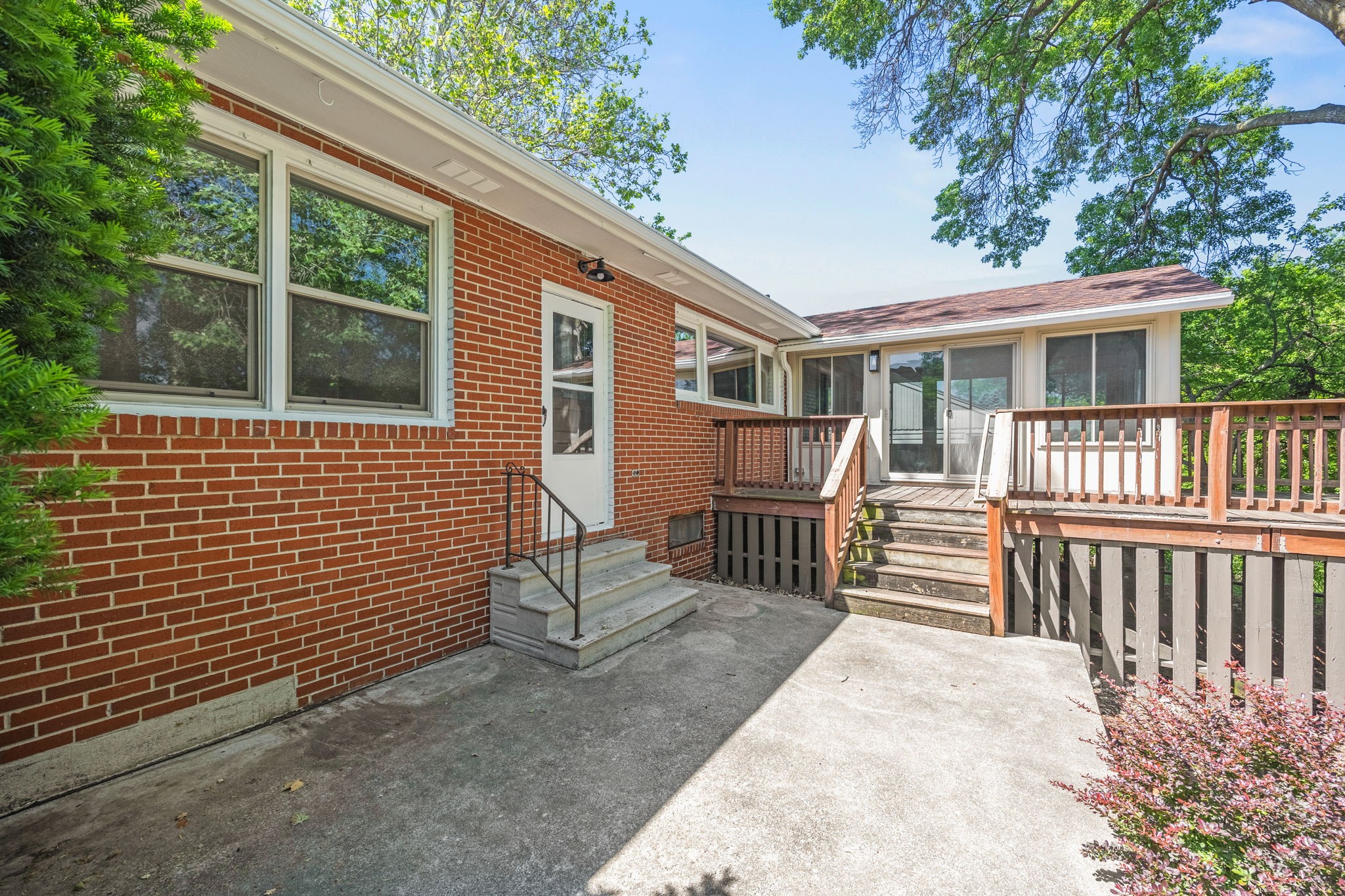 6619 Sunset Terrace Property Photo 30
