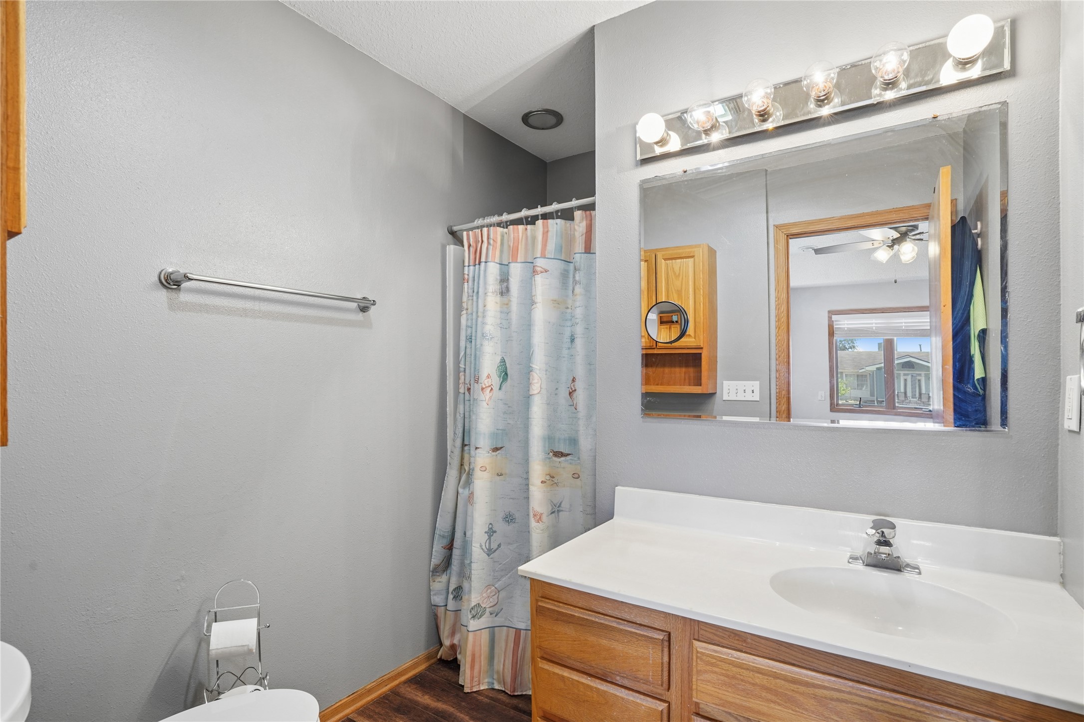 310 1st Street Property Photo 13