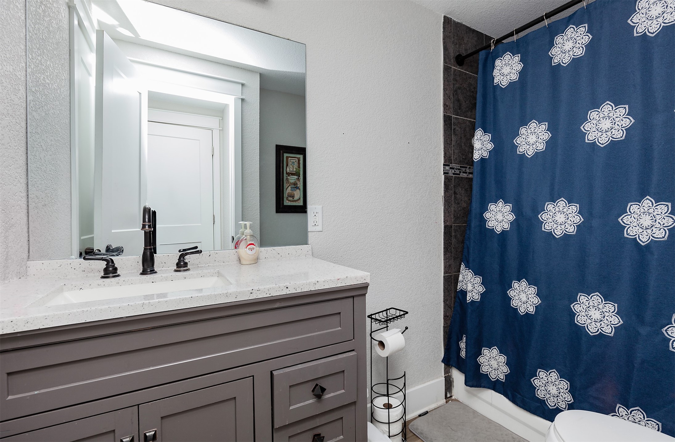 2326 Des Moines Street Property Photo 15