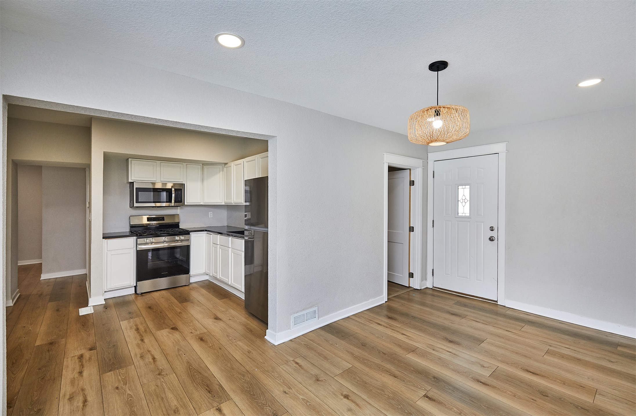 2326 Des Moines Street Property Photo 16