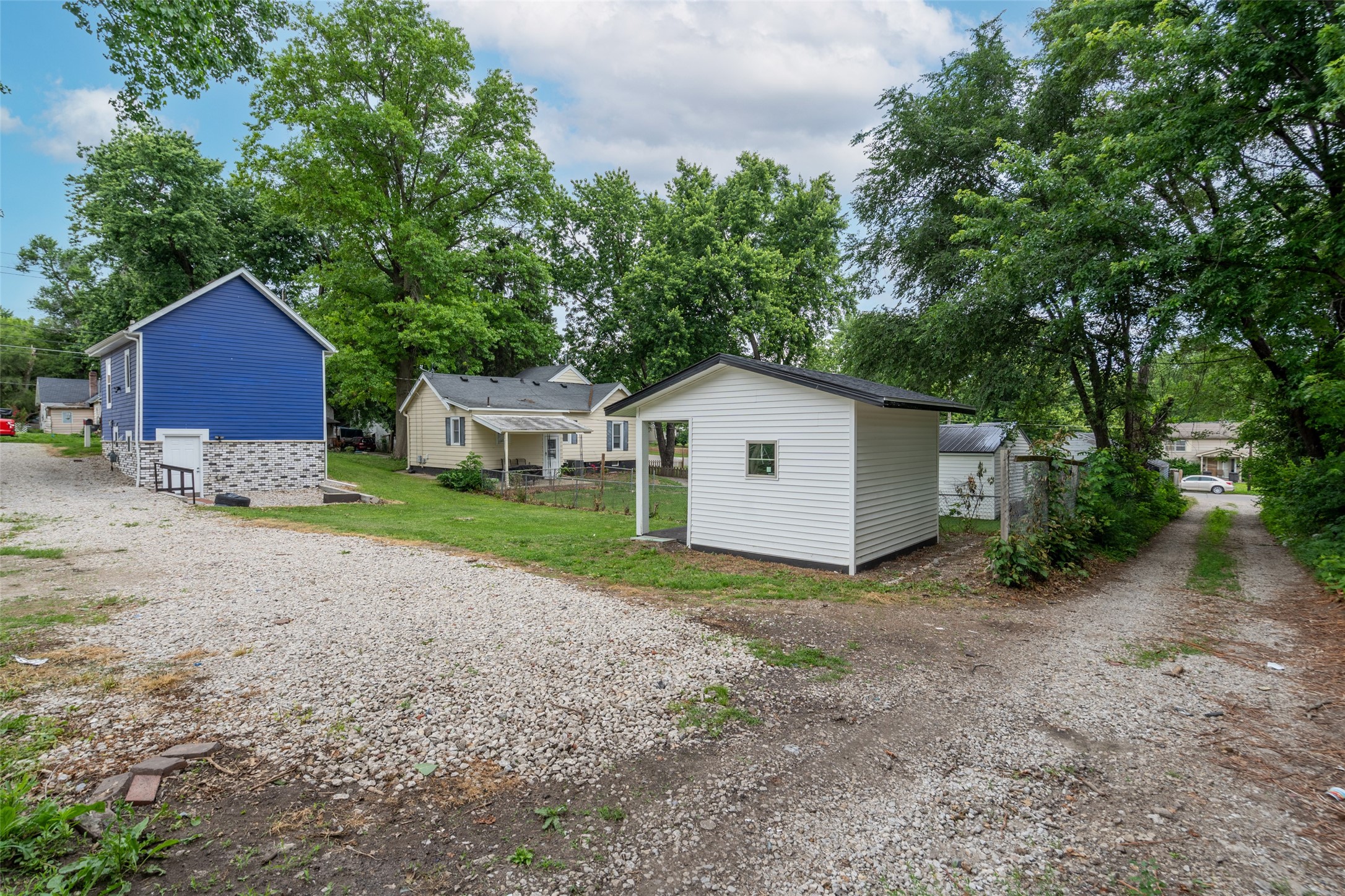 2413 Se 8th Street Property Photo 7