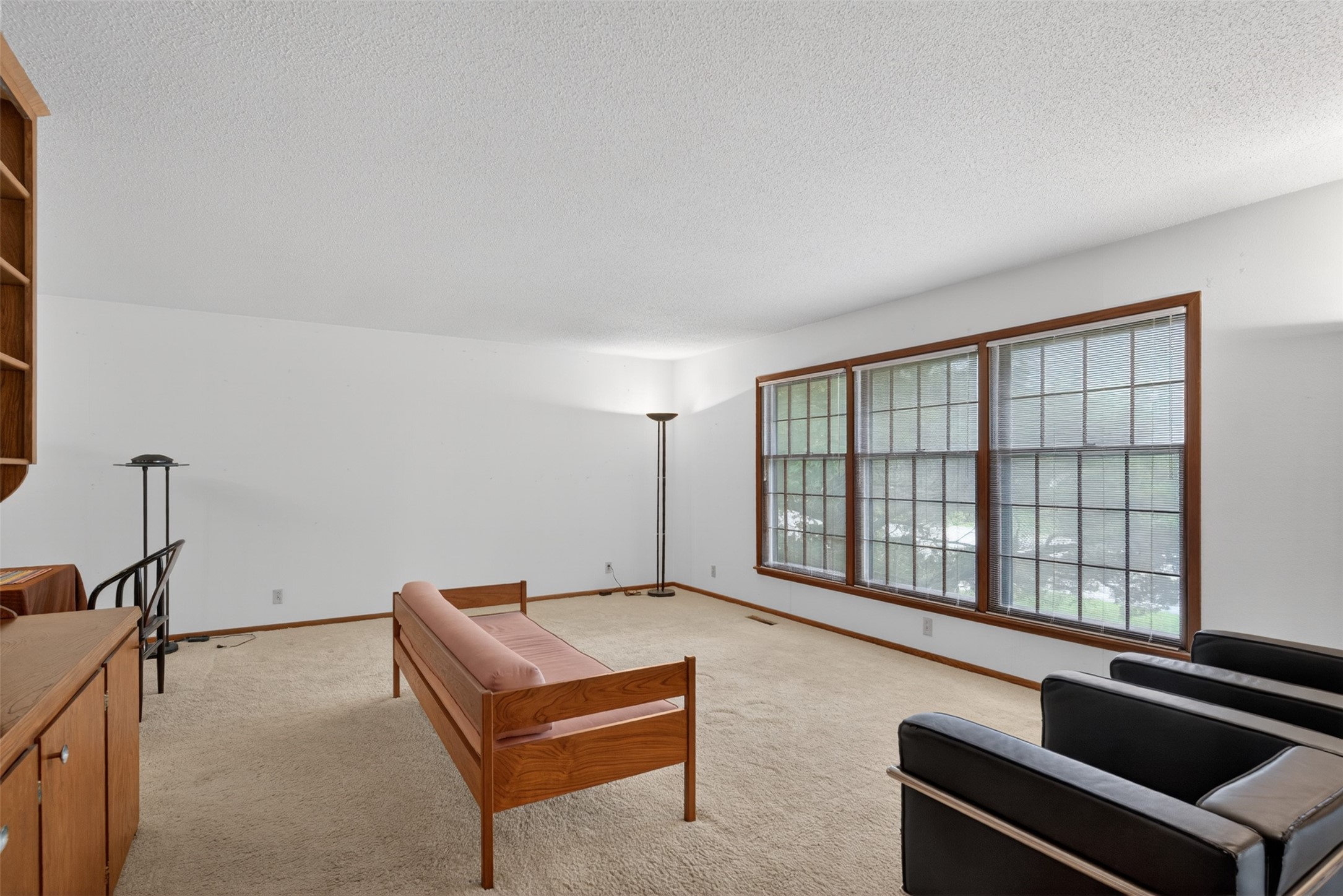 1814 Duff Avenue Property Photo 3